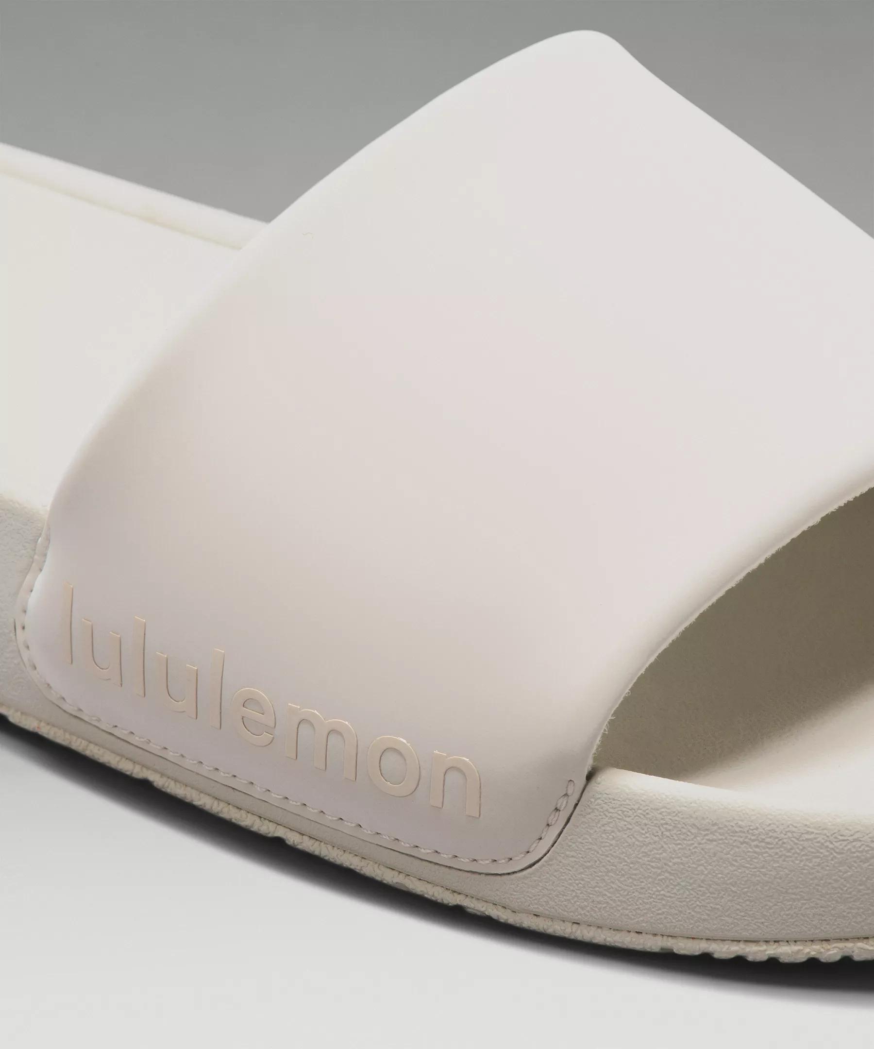 Women's Restfeel Slide Product Image
