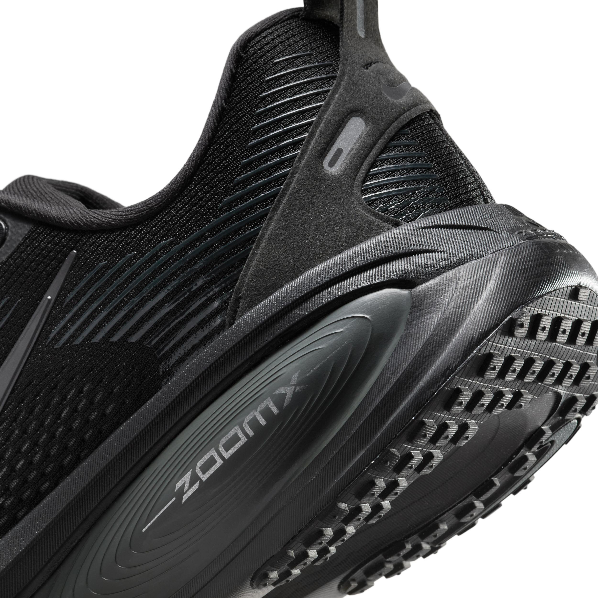 Nike Men's Vomero 18 Road Running Shoes Product Image