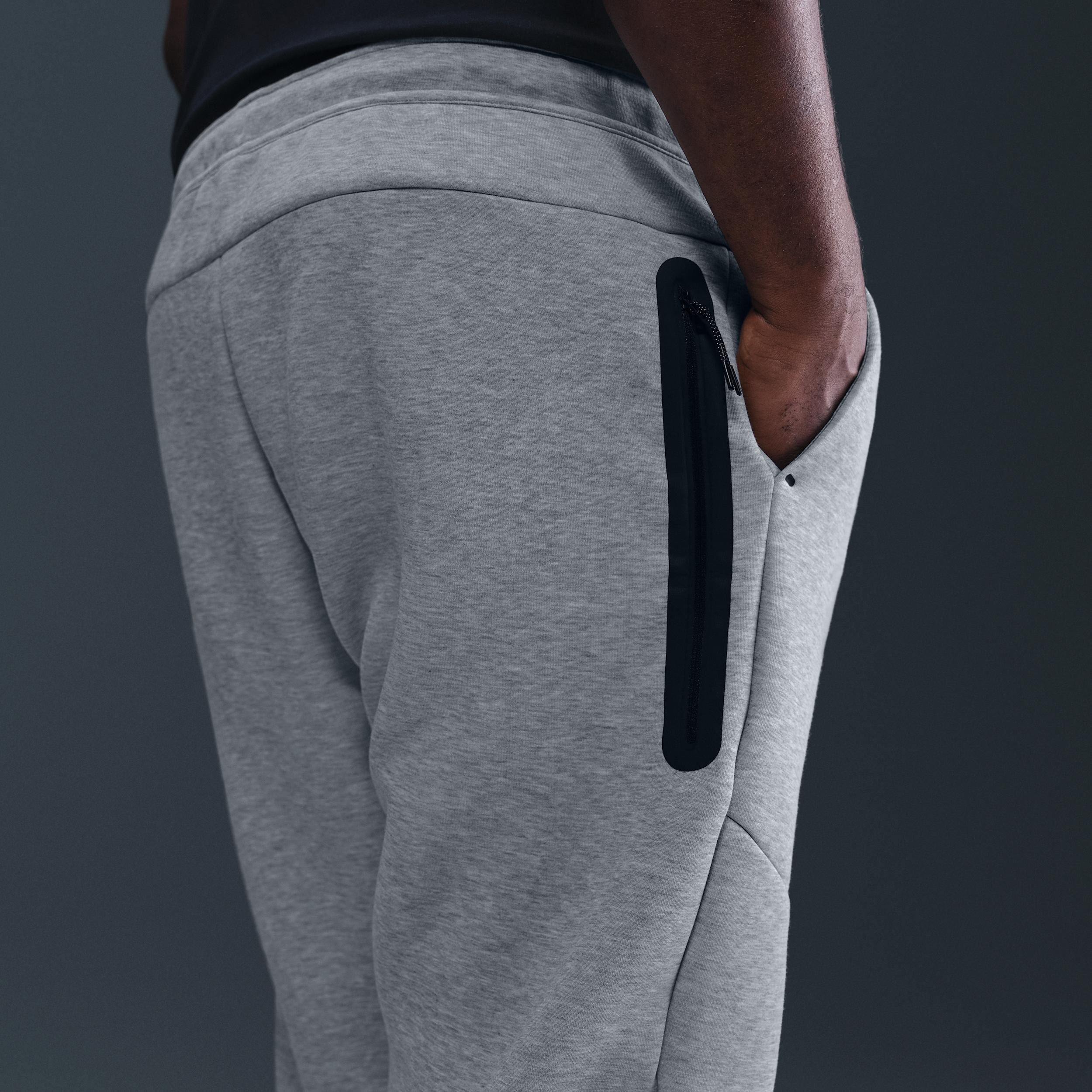 Nike Mens Tech Fleece Jogger Pants Product Image
