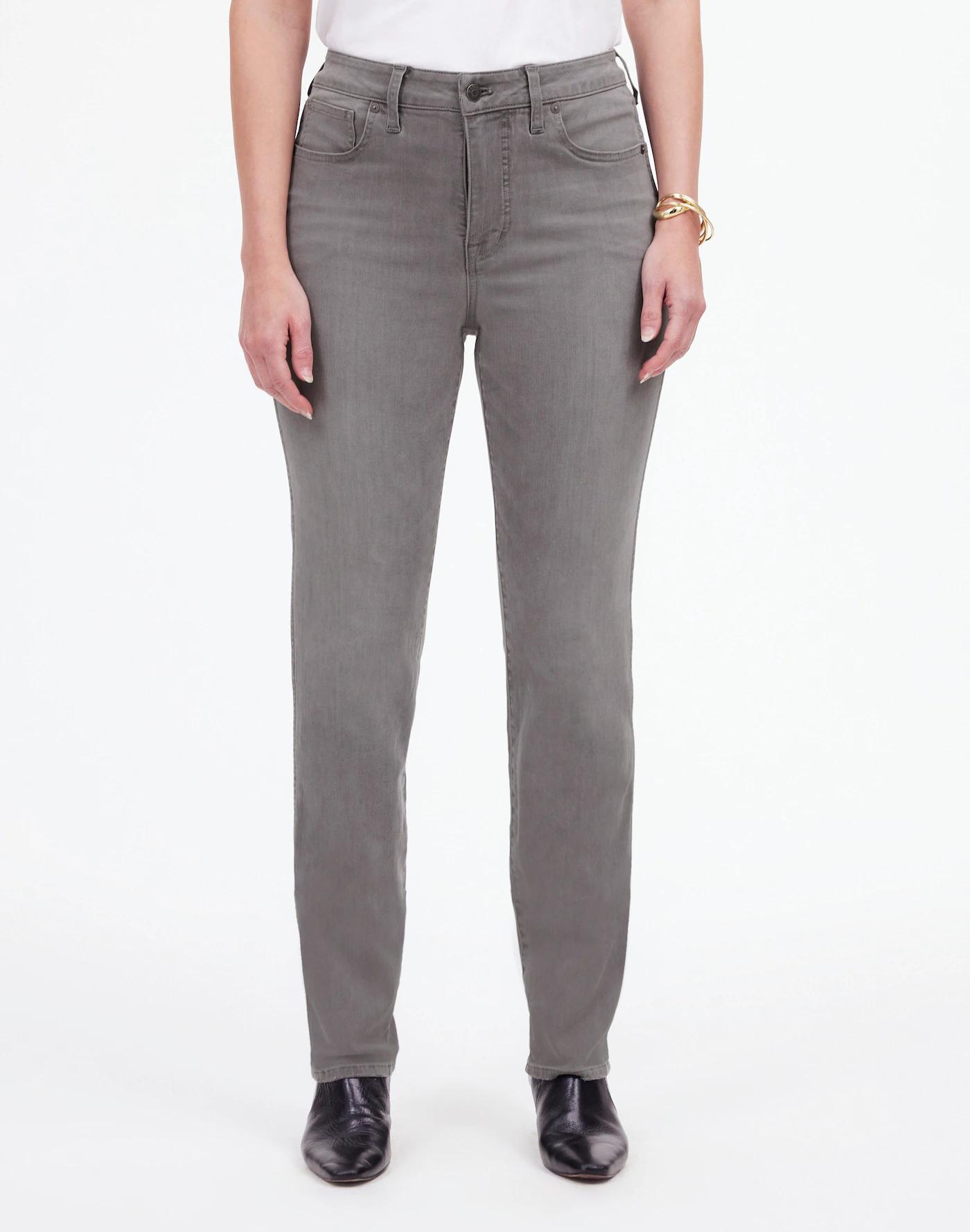 Curvy Stovepipe Jeans Product Image