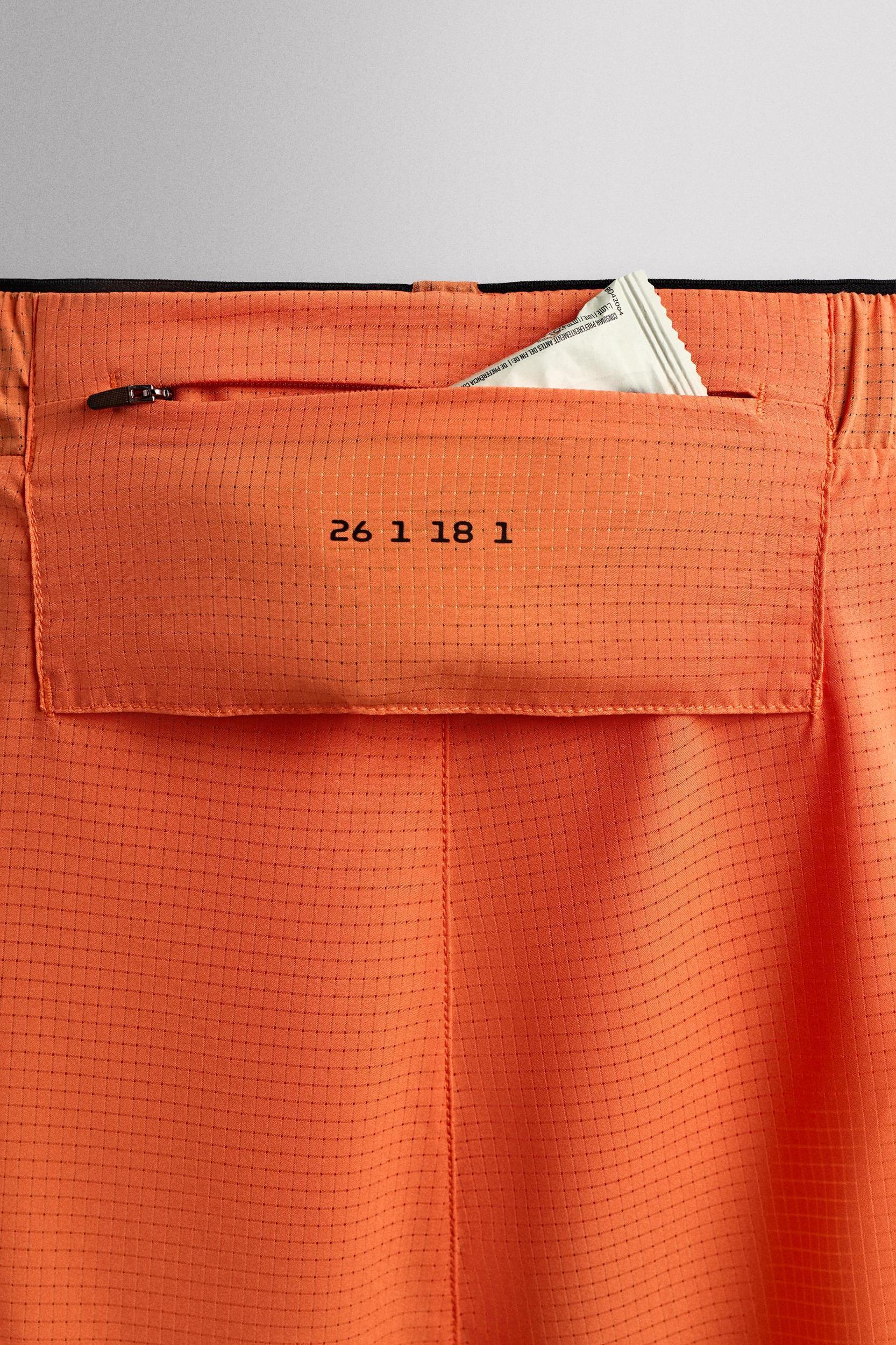 RUNNING SHORTS Product Image