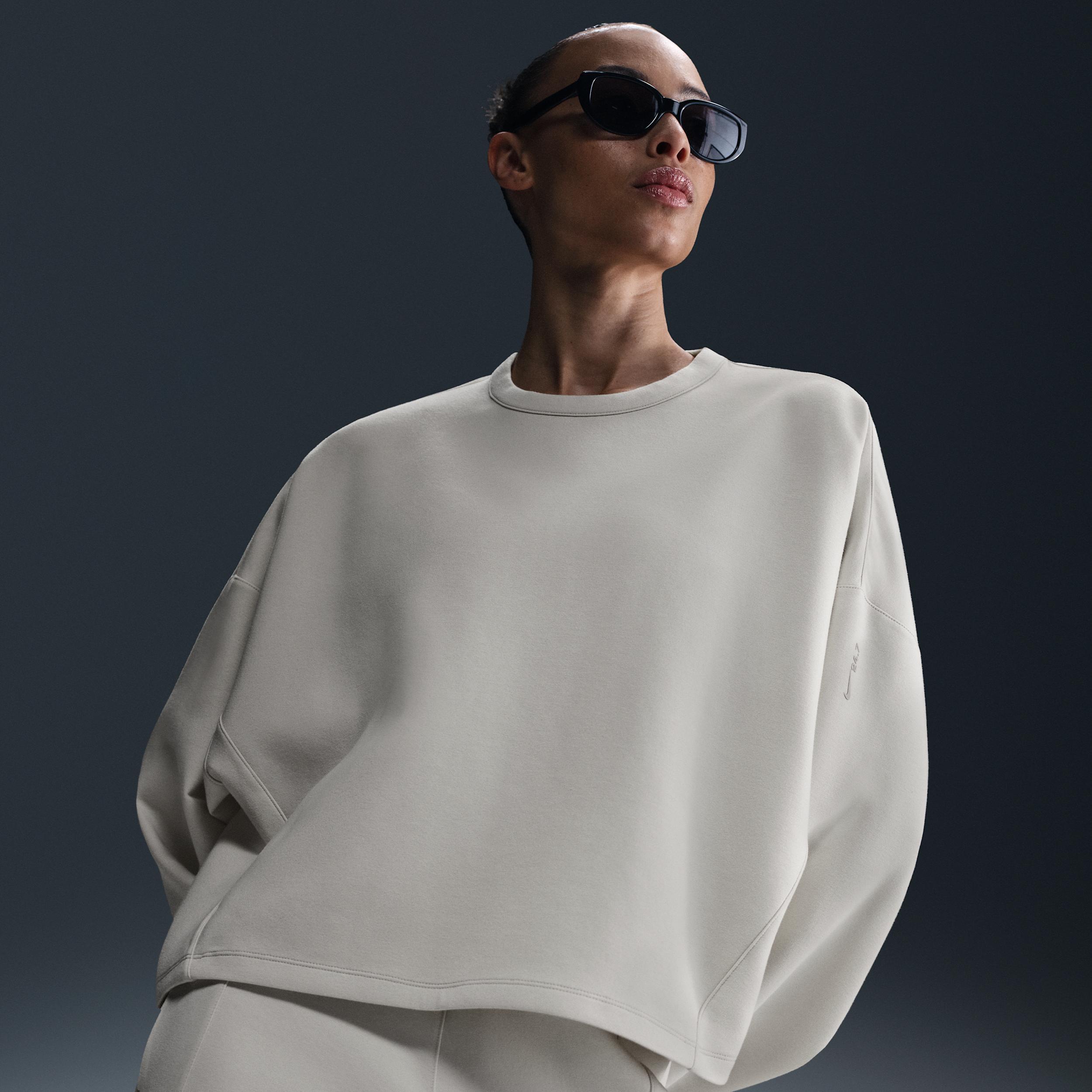 Nike Women's 24.7 ImpossiblySoft Dri-FIT Oversized Crew-Neck Top Product Image