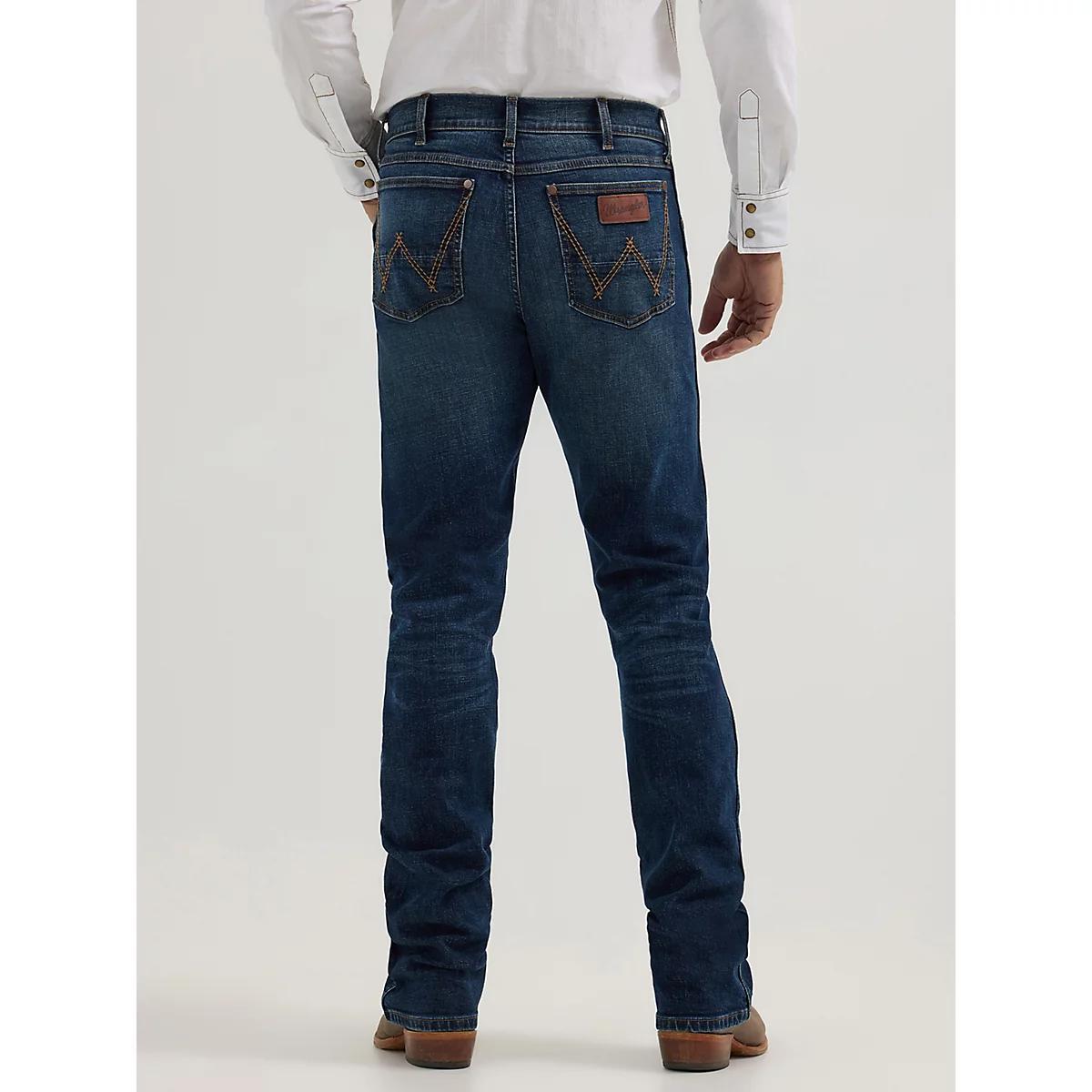Men's Wrangler Retro® Slim Fit Bootcut Jean in Charles Product Image