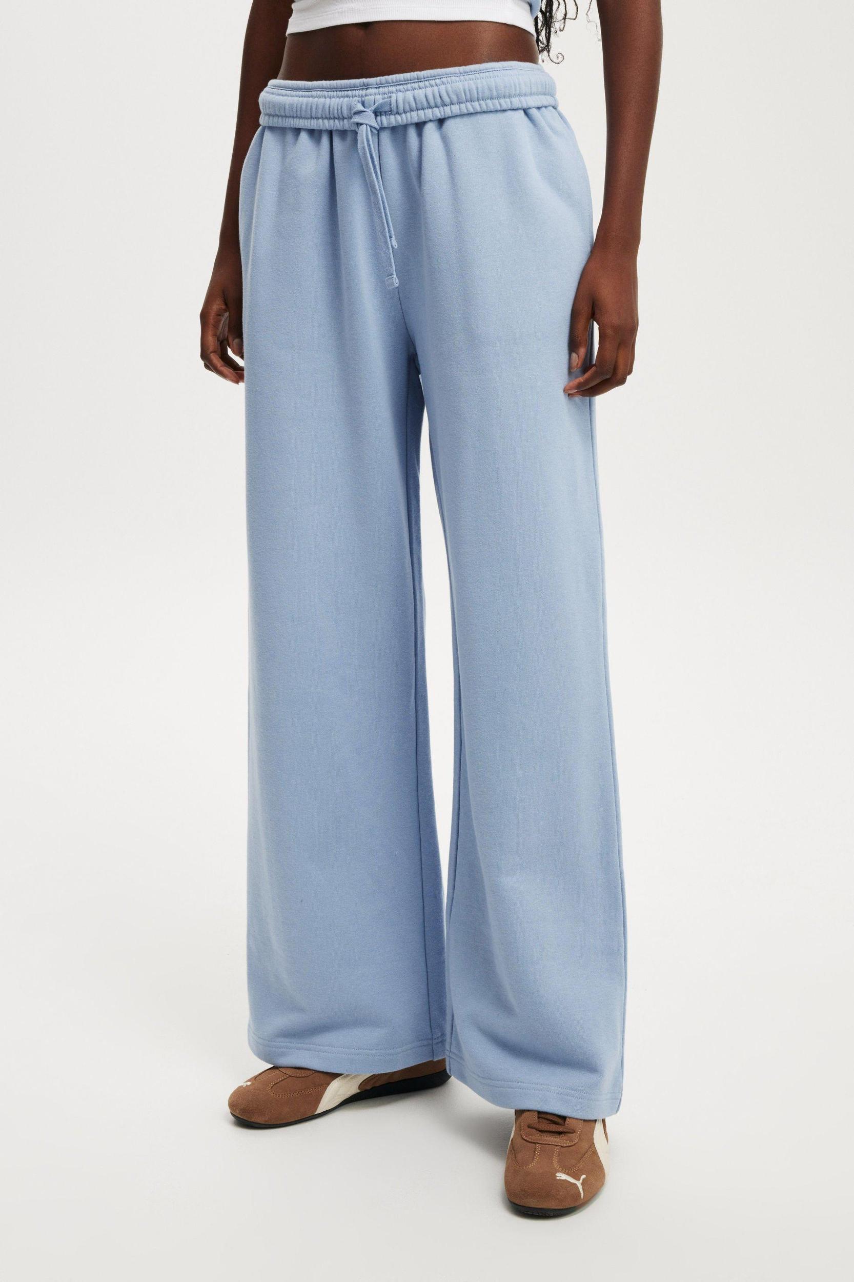 Classic Fleece Wide Leg Sweatpant Product Image