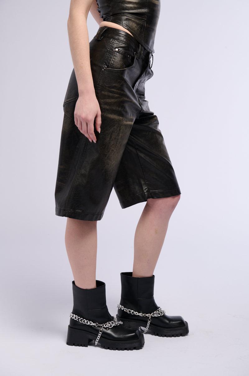 RILEY DISTRESSED WASH CORSET TOP Product Image