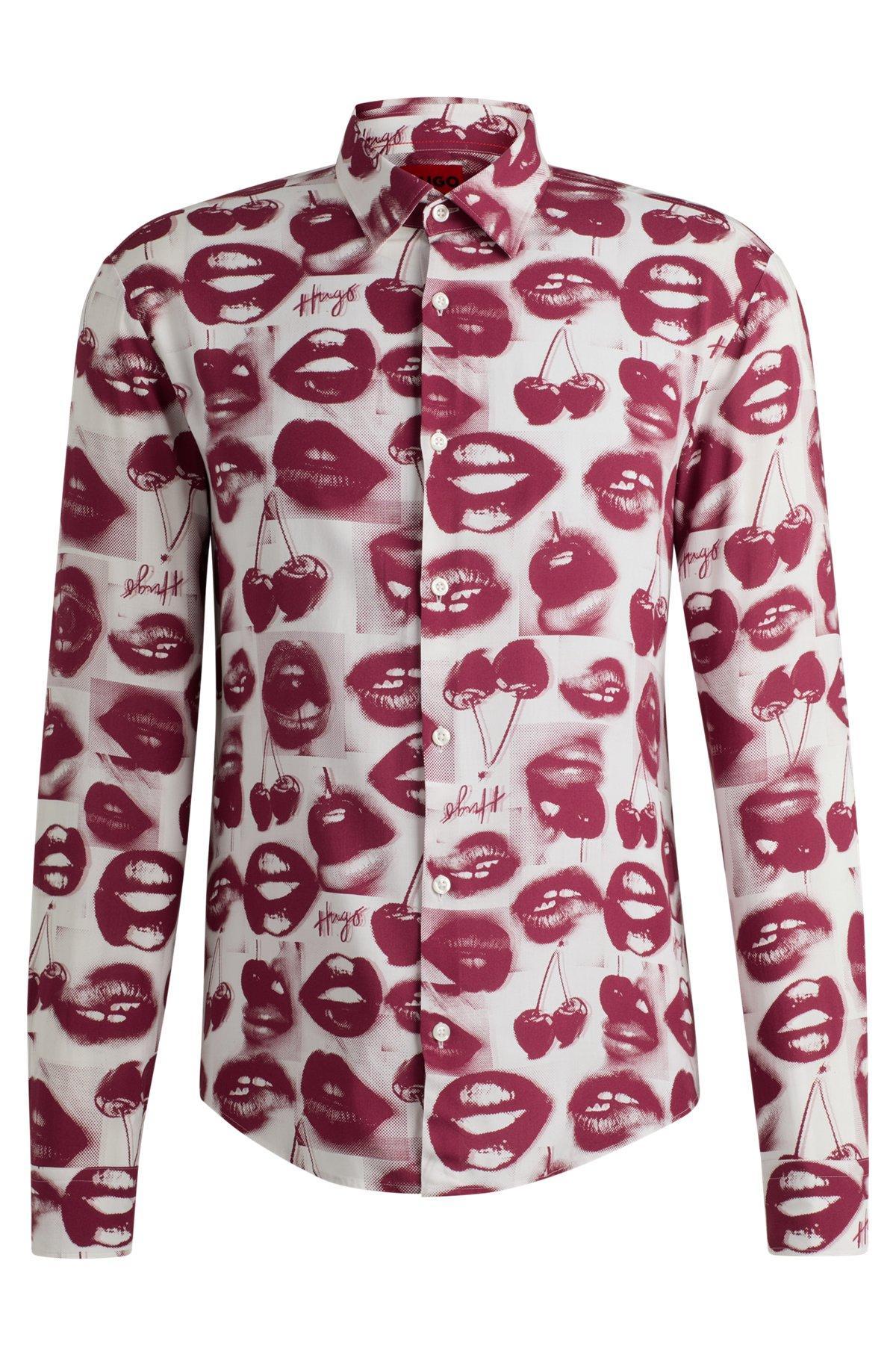 Slim-fit shirt with seasonal print Product Image