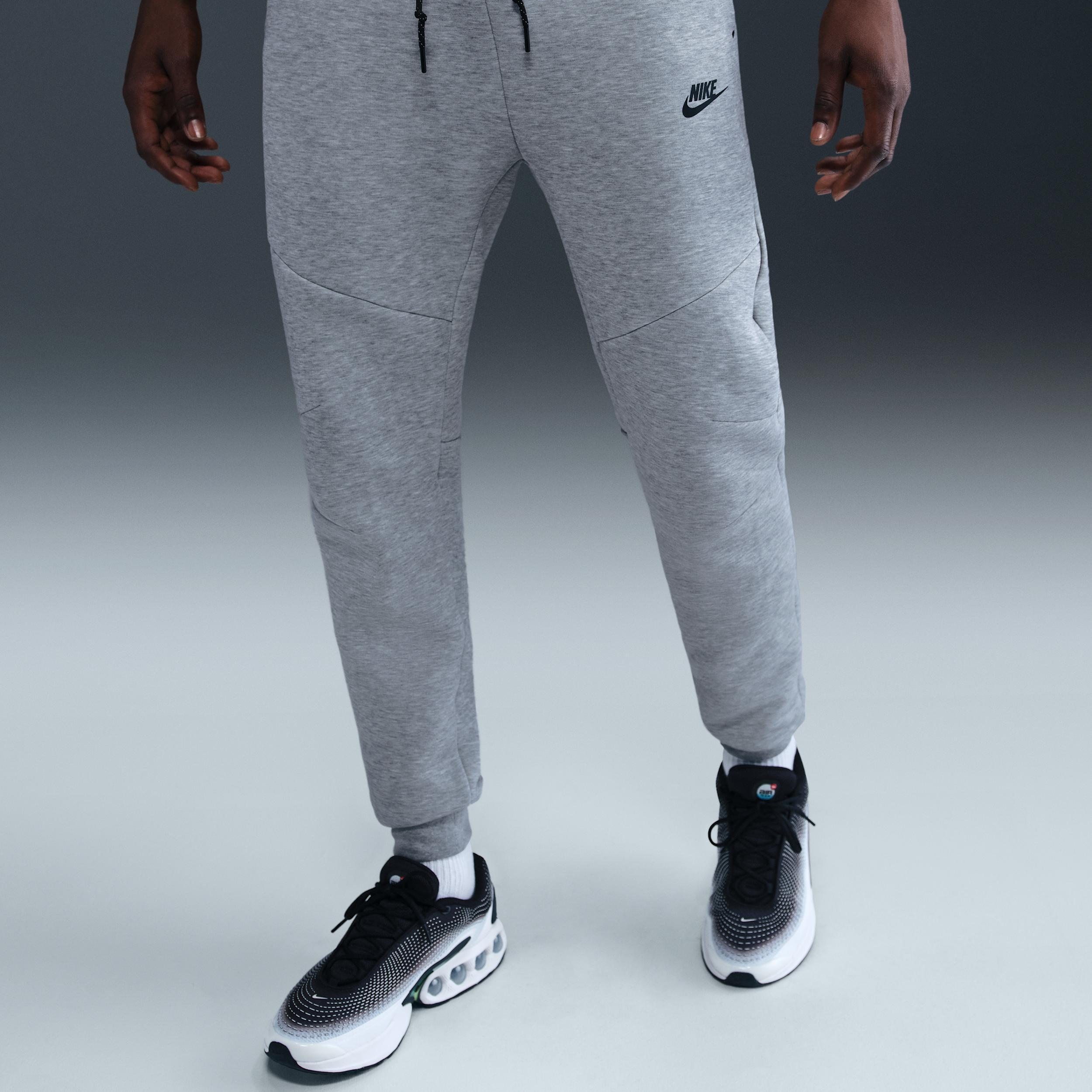 Nike Mens Tech Fleece Jogger Pants Product Image