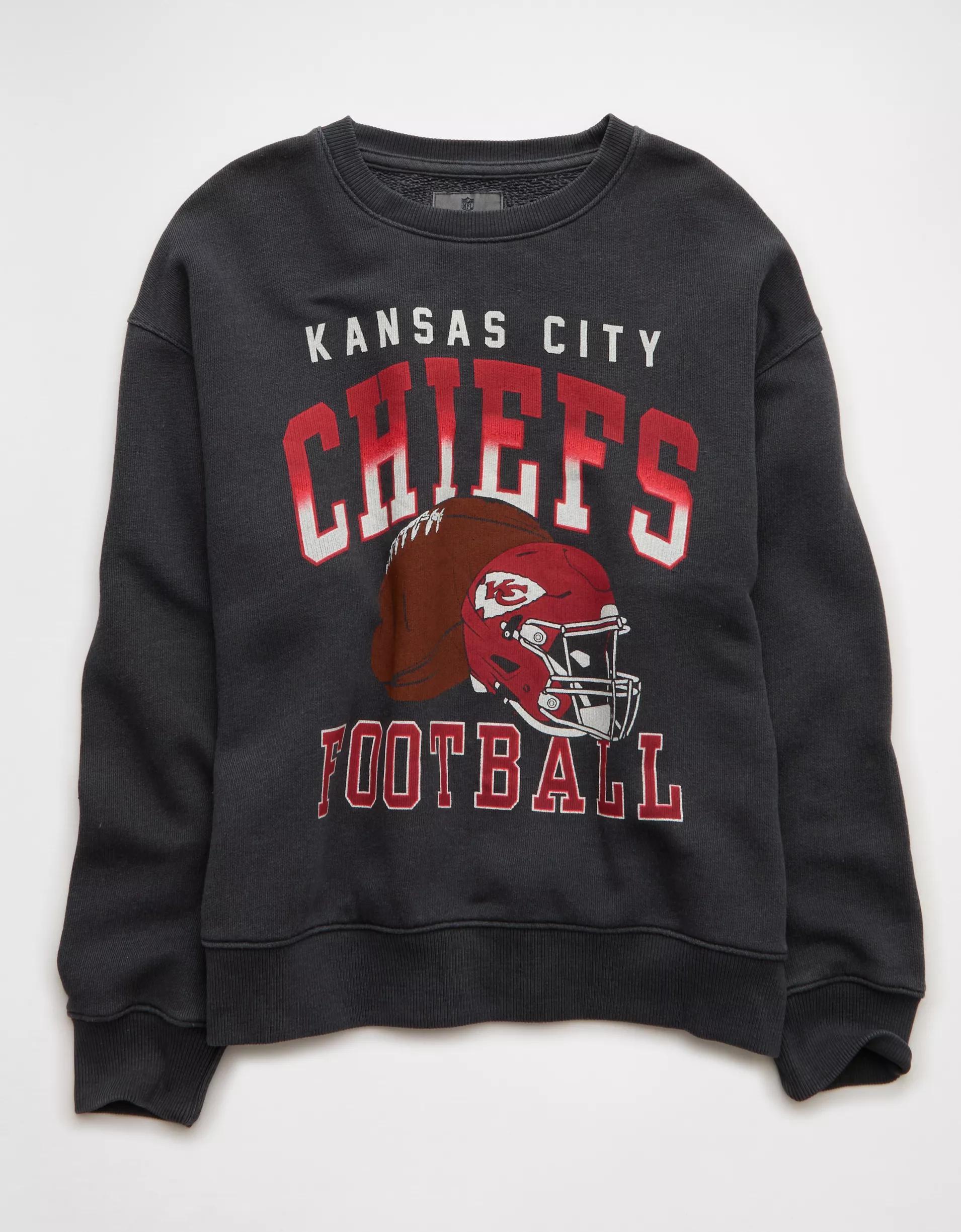 AE NFL Kansas City Chiefs Graphic Relaxed Fit Sweatshirt Product Image