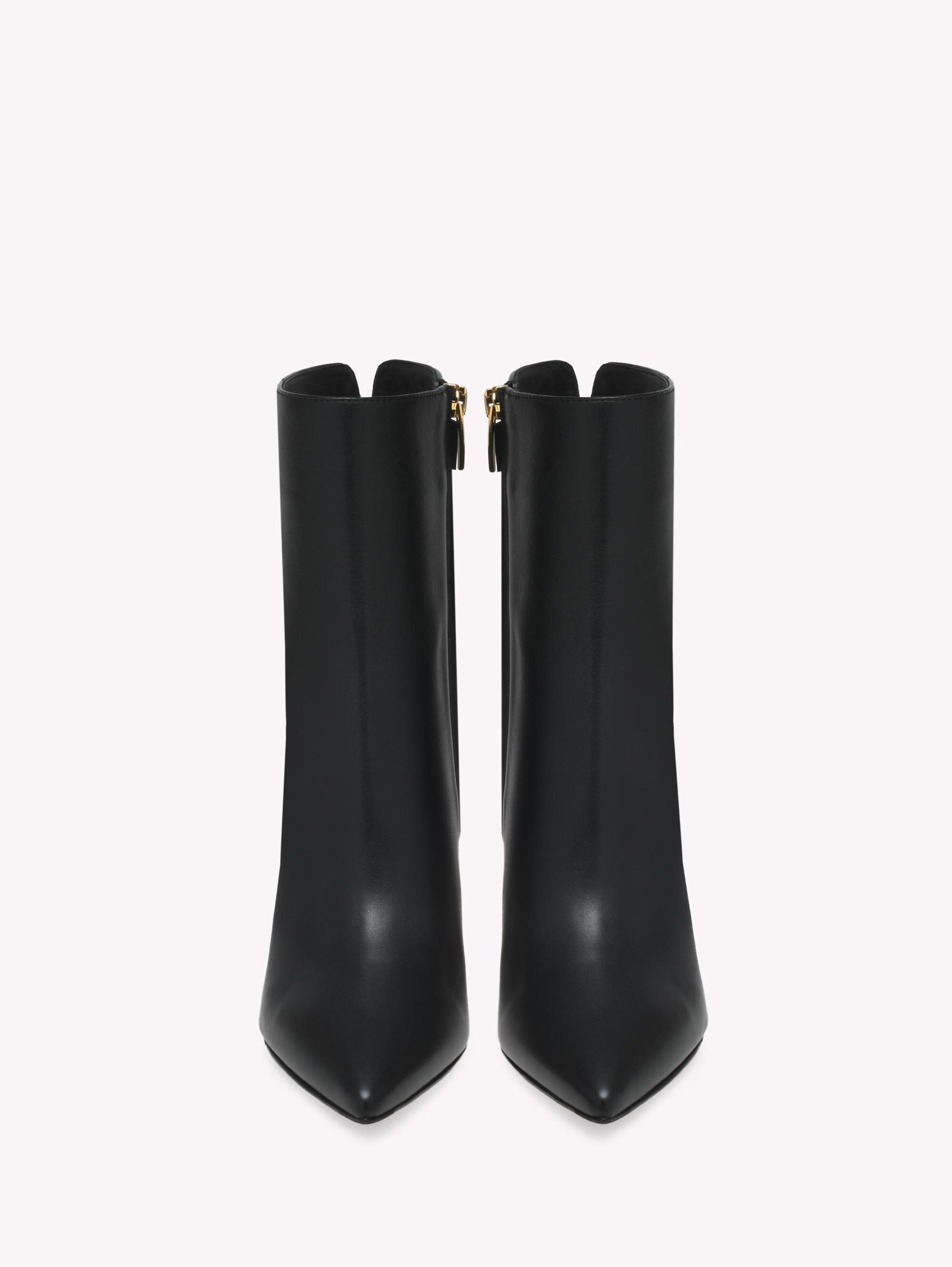 LYELL Gianvito Rossi Product Image