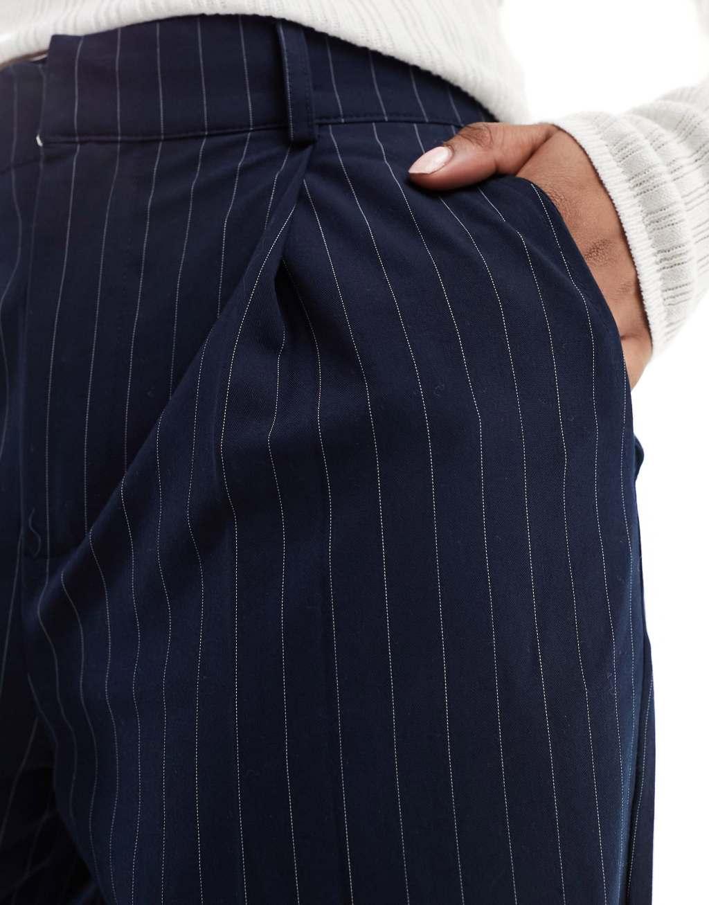 Cotton On relaxed suit pants Product Image