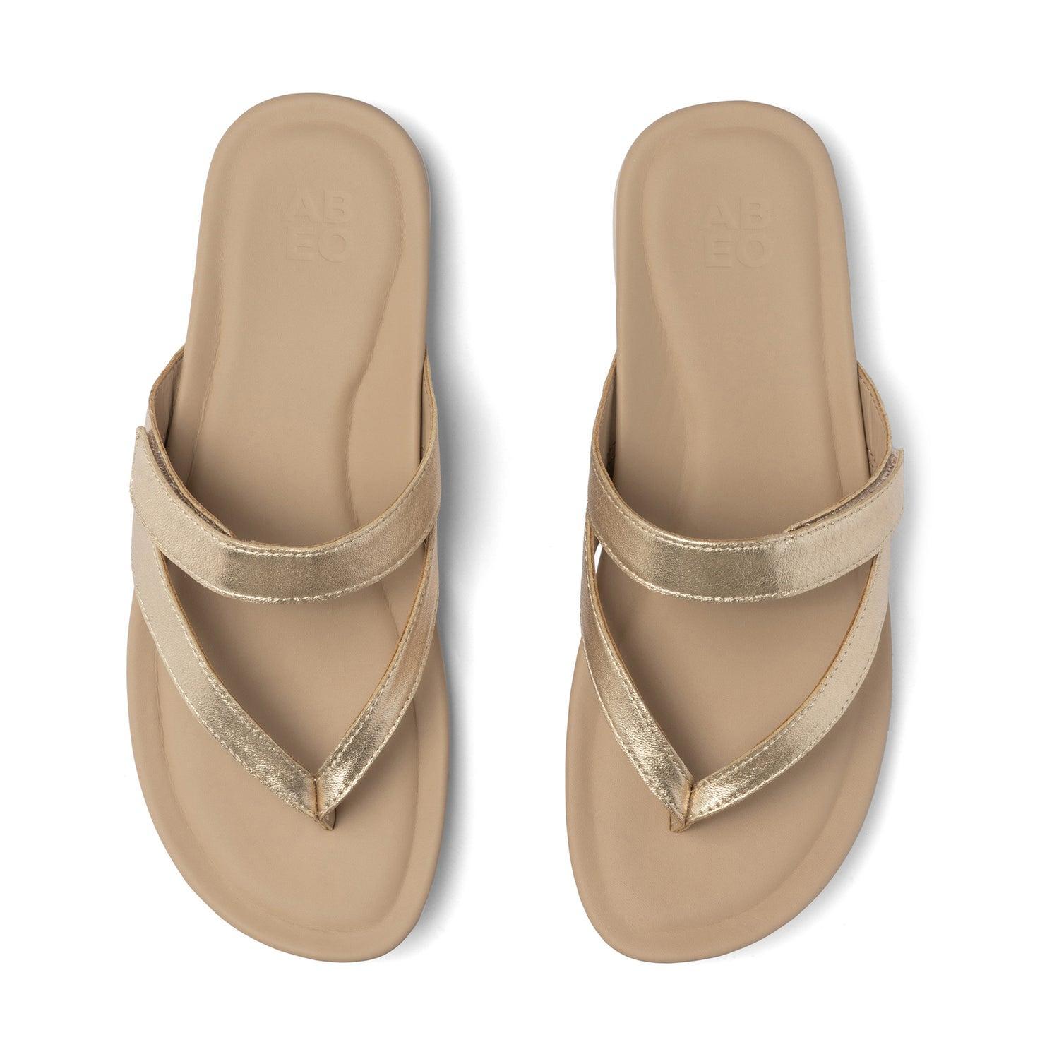 Oasis Thong Sandal Metatarsal Female Product Image