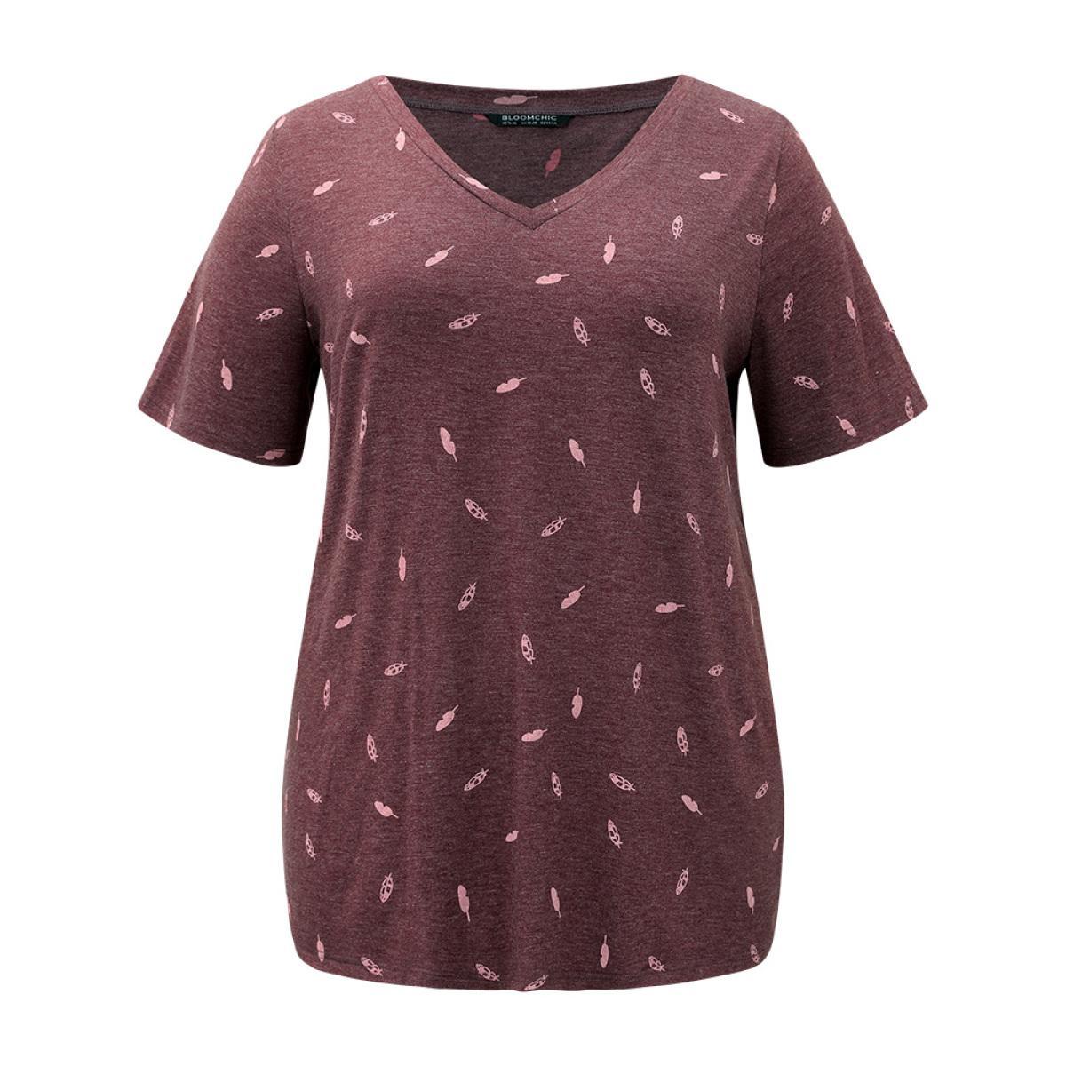 Plus Size Feather Print V Neck T-shirt Scarlet Women Casual Printed Feather V-neck Dailywear T-shirts BloomChic 26/4X Product Image