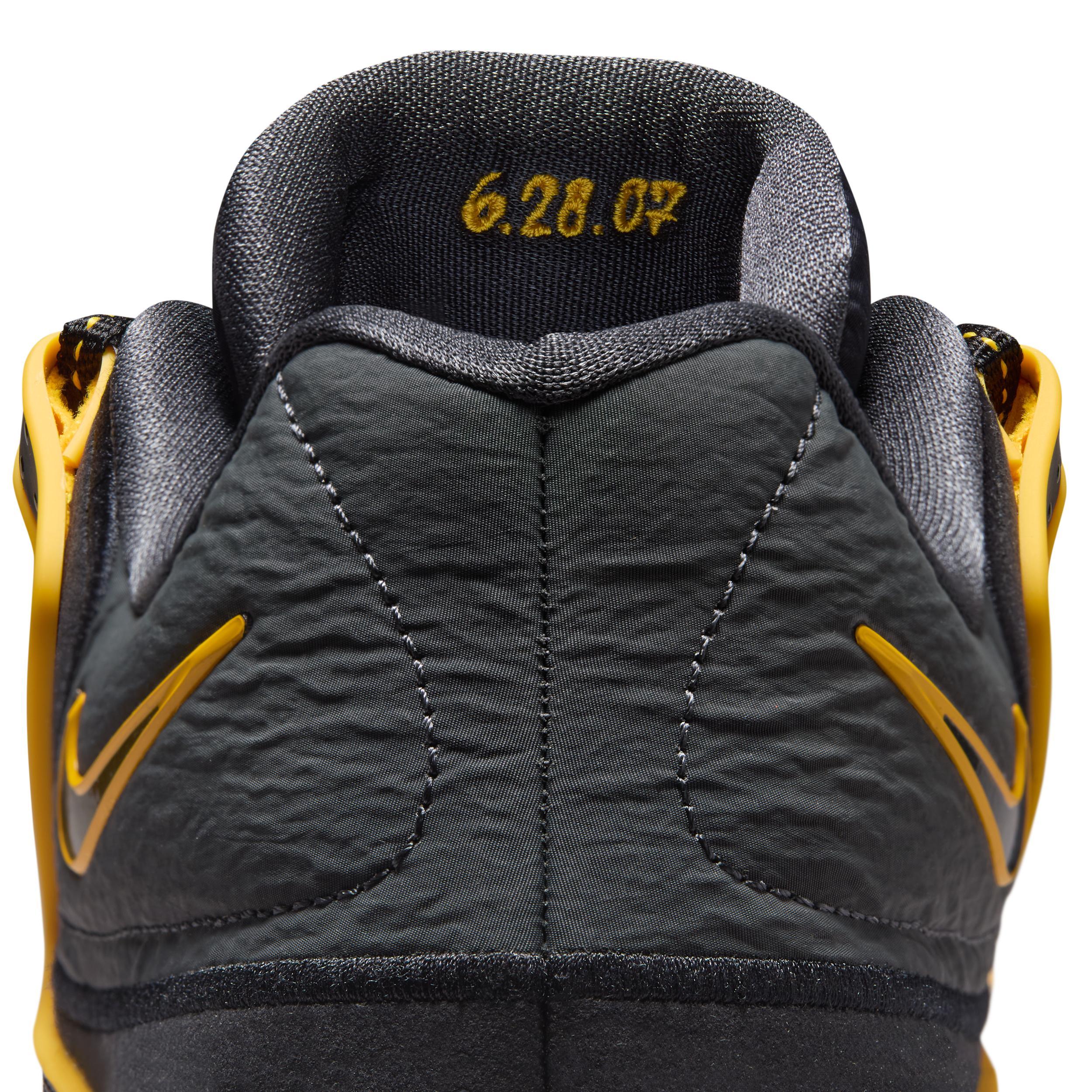 Nike Men's KD18 "New Dawn" Basketball Shoes Product Image