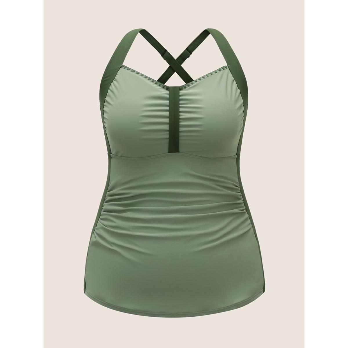 Plus Size Heart Neckline Contrast Gathered Swim Top Women's Swimwear Moss Beach Gathered High stretch Bodycon Heart neckline Curve Swim Tops BloomChic 28/5X Product Image