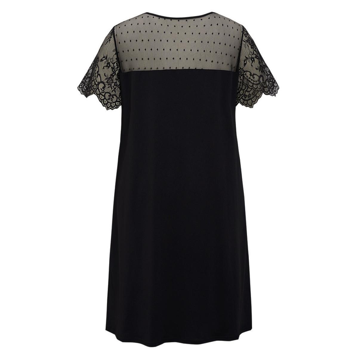 Plus Size Plain Pocket Lace Mesh Patchwork Dress Black Women Elegant Patchwork Round Neck Short sleeve Curvy Midi Dress BloomChic 28/5X Product Image