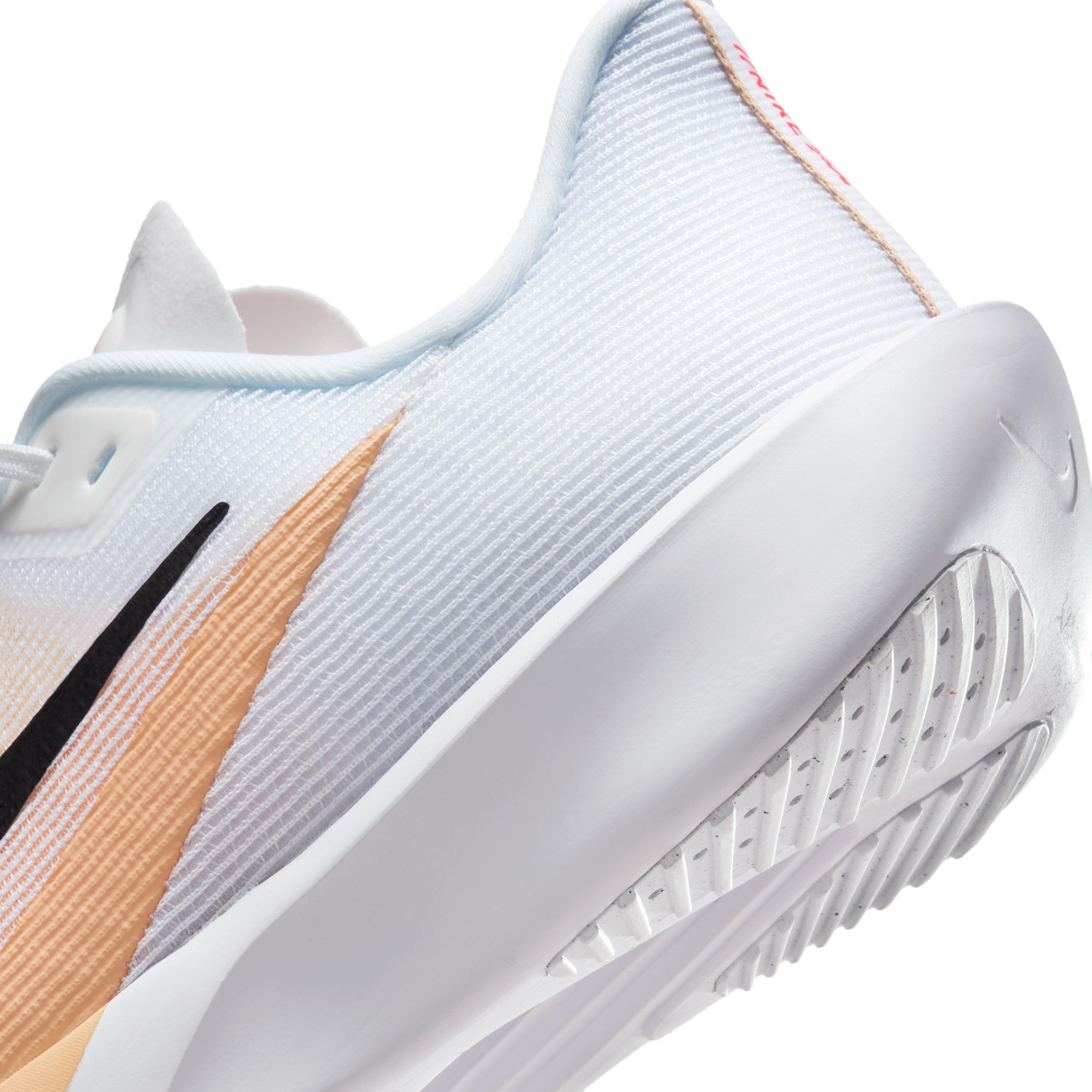 Nike Men's Zoom Rival Fly 4 Road Racing Shoes Product Image
