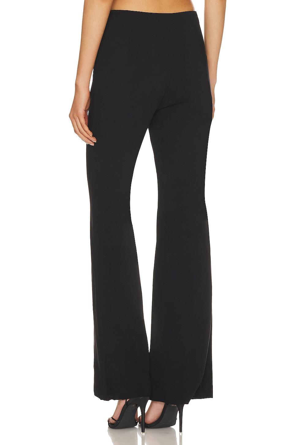 Phoenix Pant Indah Product Image