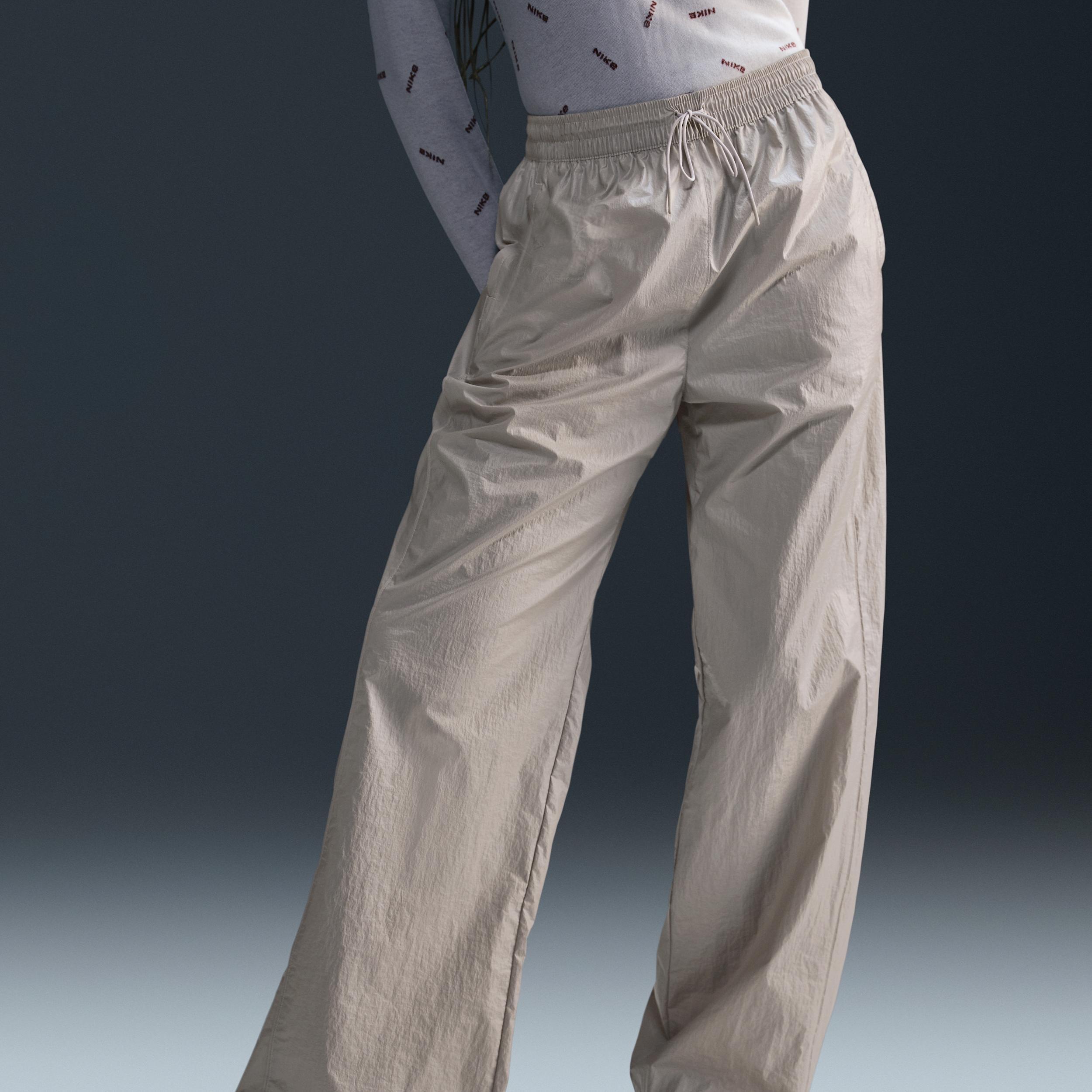 Nike Women's Windrunner Woven High-Waisted Open-Hem Pants Product Image