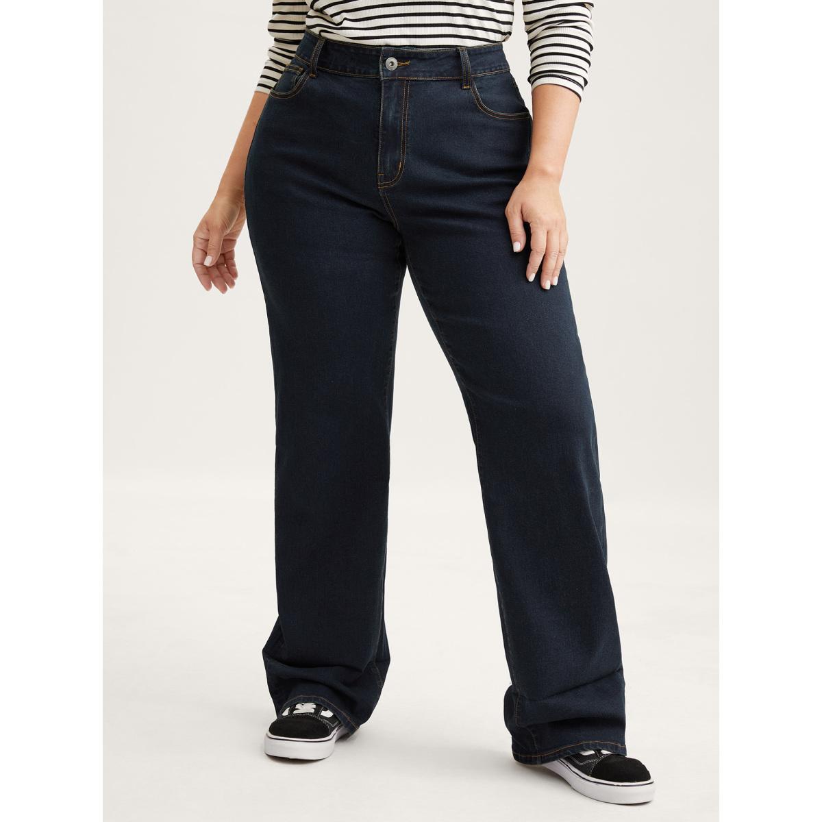 Plus Size Stretch Cuffed Hem Butt-Lifting Straight-Leg Jeans Women Denimindigo High stretch Slanted pocket Jeans BloomChic 20/2X Product Image