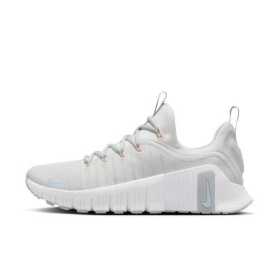 Nike Women's Free Metcon 6 Workout Shoes Product Image