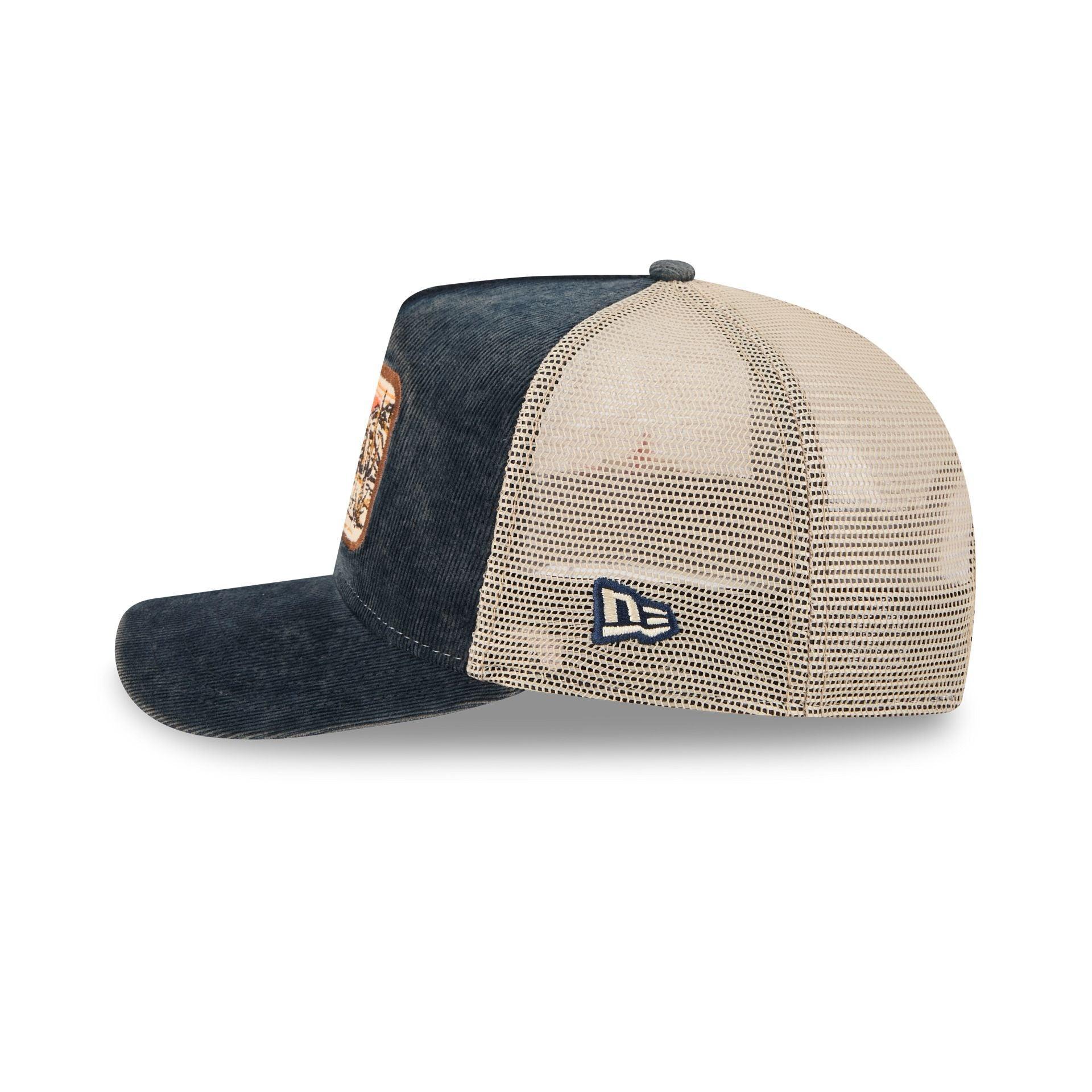 Houston Astros Vintage Landscape 9FIFTY A-Frame Trucker Hat Male Product Image
