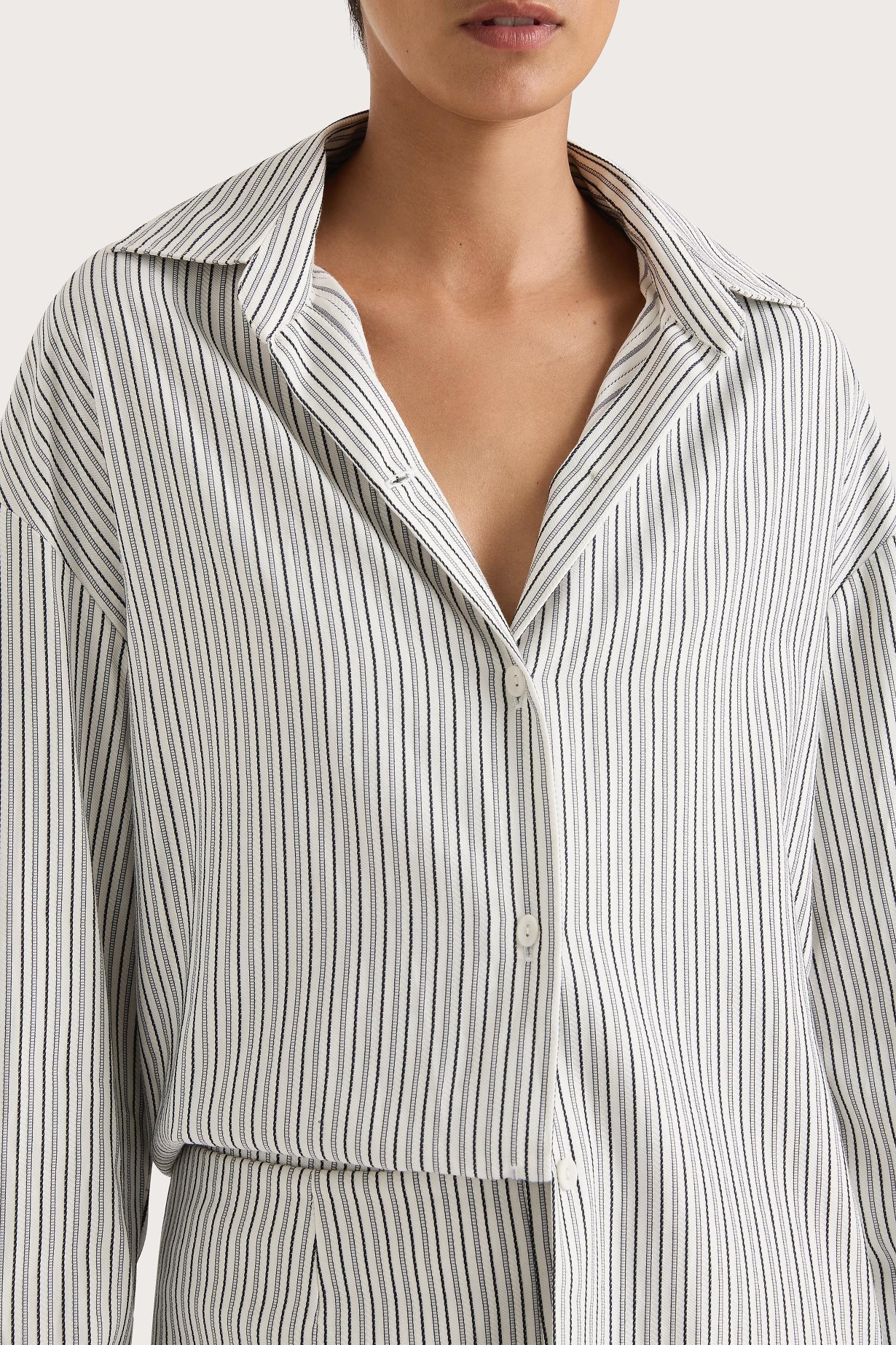 En Vau Shirt Navy Stripe Product Image