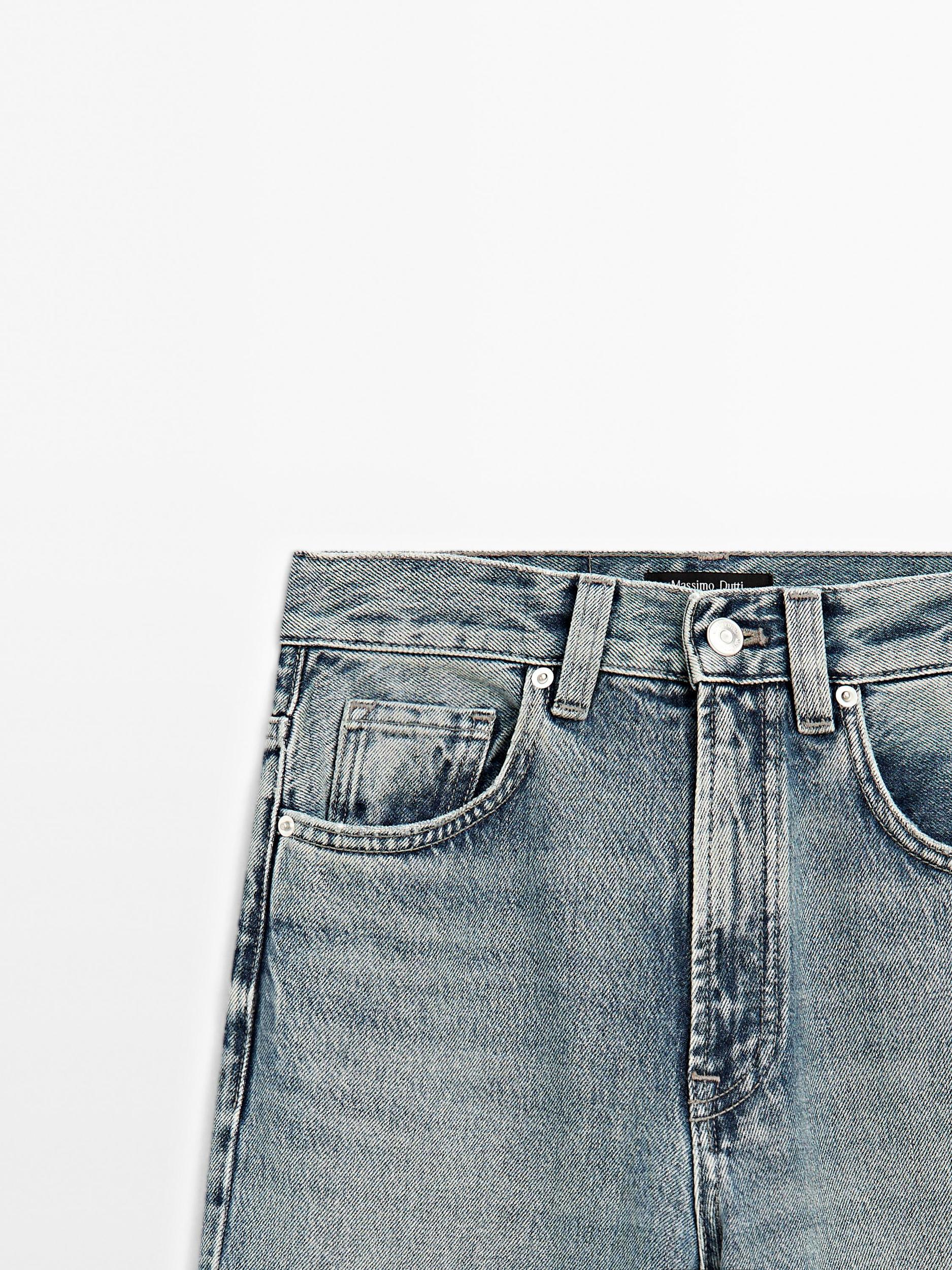 High-waist wide-leg jeans Product Image