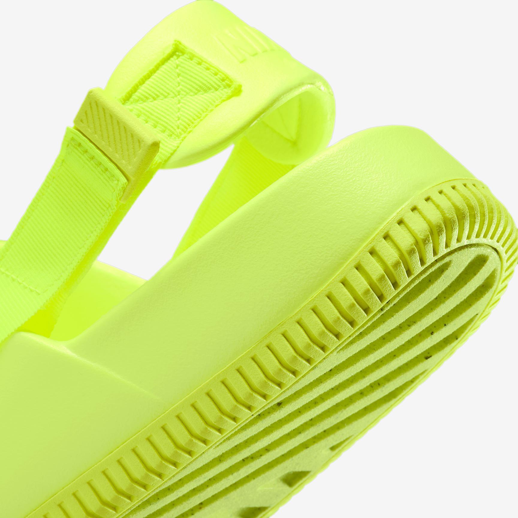 Nike Men's Calm Mules Product Image