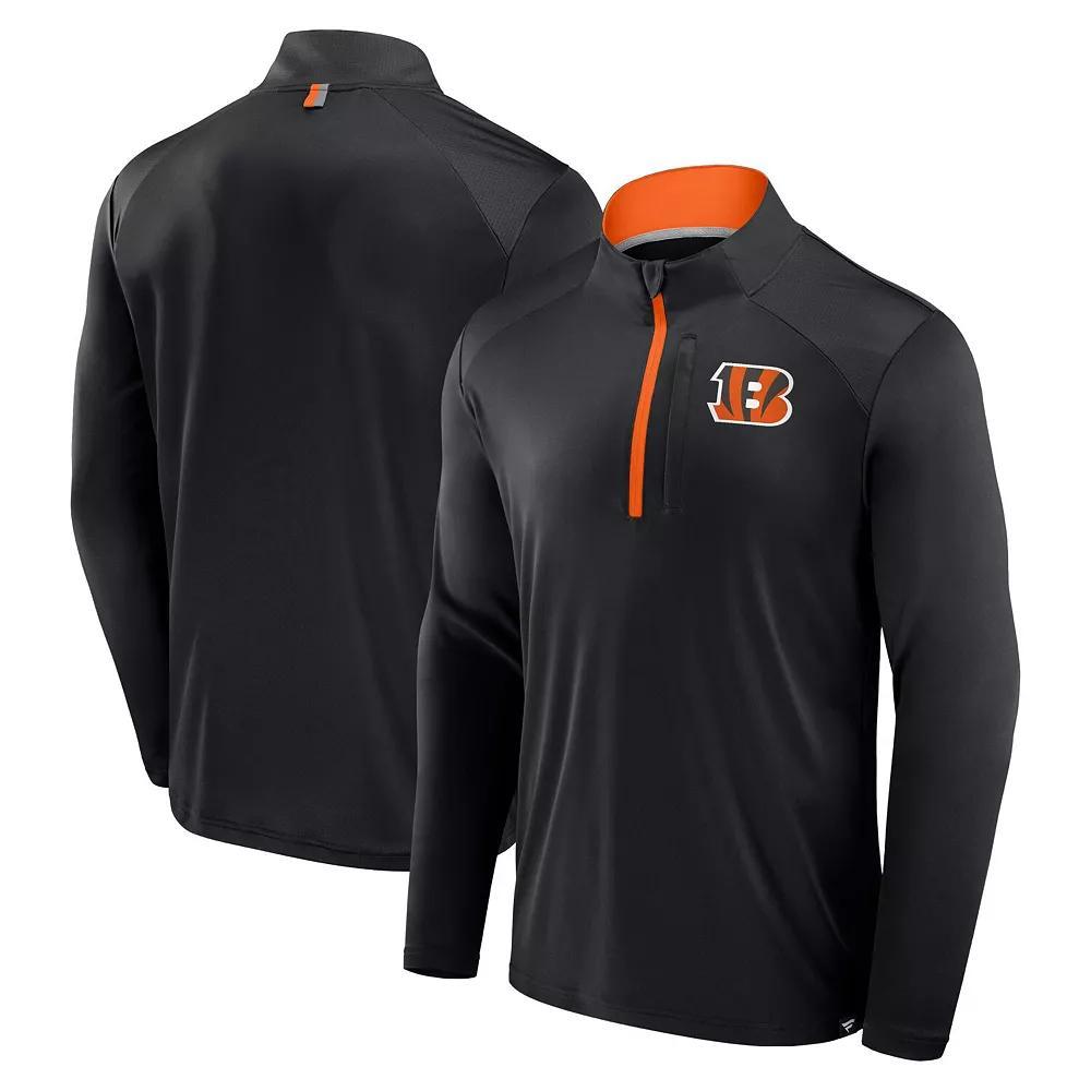 Men's Fanatics Brown Cleveland Browns Defender Long Sleeve Quarter-Zip Jacket, Size: Small Product Image