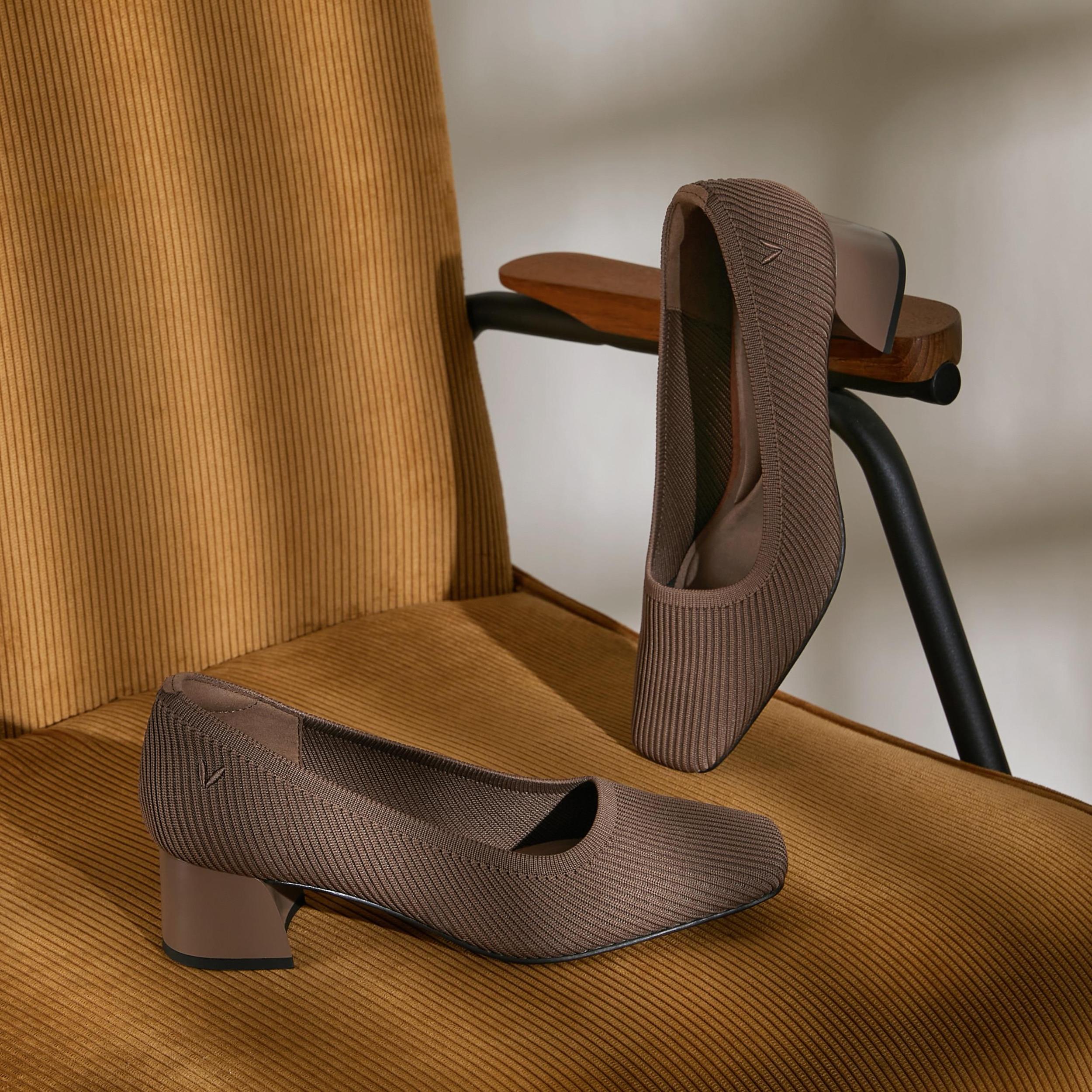 Square-Toe Chunky Heels (Melody) Product Image