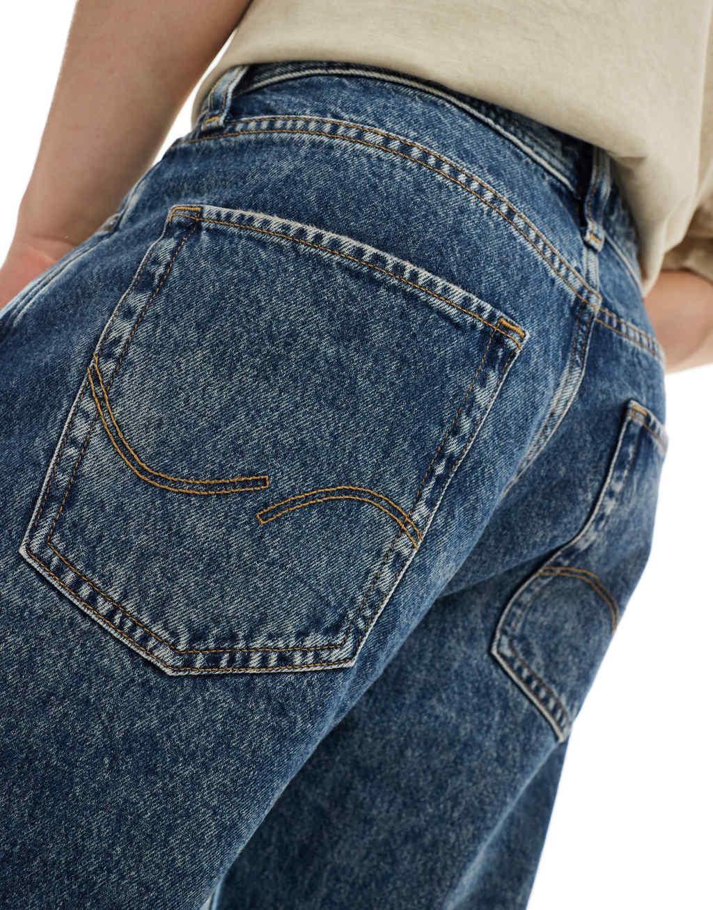 Jack & Jones Eddie loose rigid fit jean in washed blue  Product Image