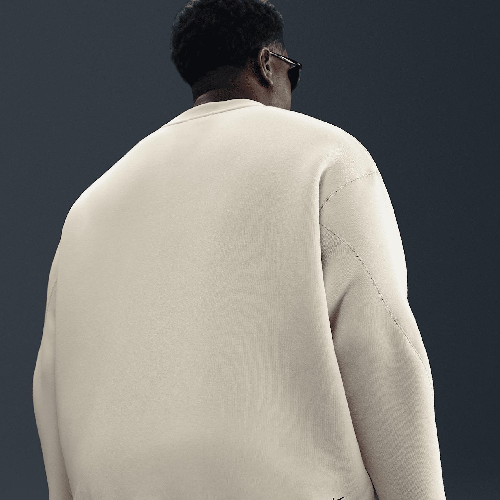 Nike Tech Men's Fleece Crew Product Image