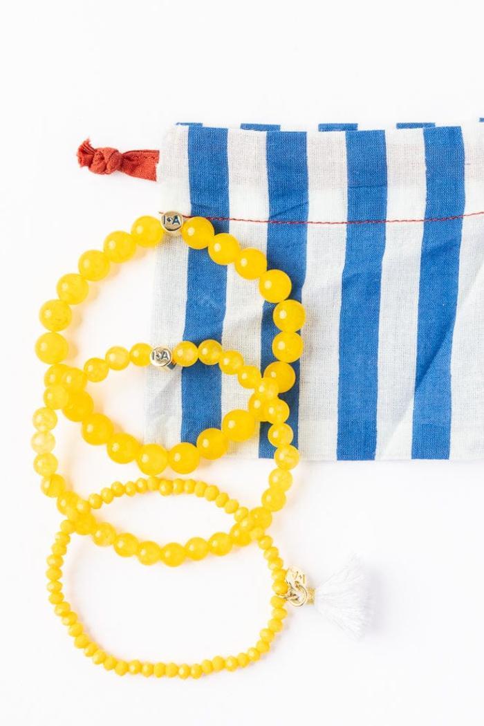 Addison Set Of 3 Stretch Bracelets Glass And Crystal With Bag Product Image