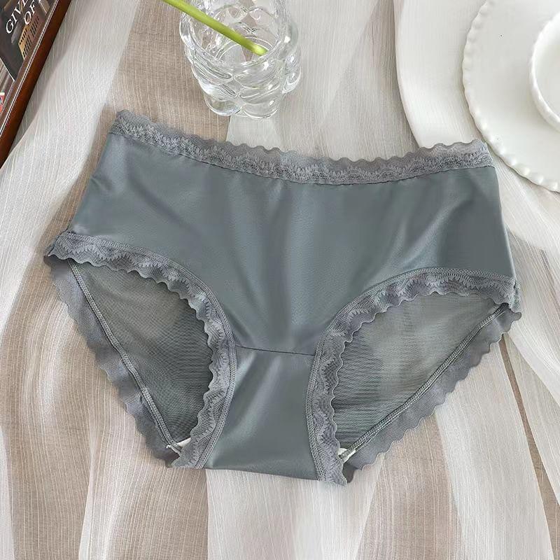 Plain Lace Trim Bikini Panties Product Image