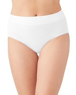 Wacoal Feeling Flexible Seamless Brief Product Image