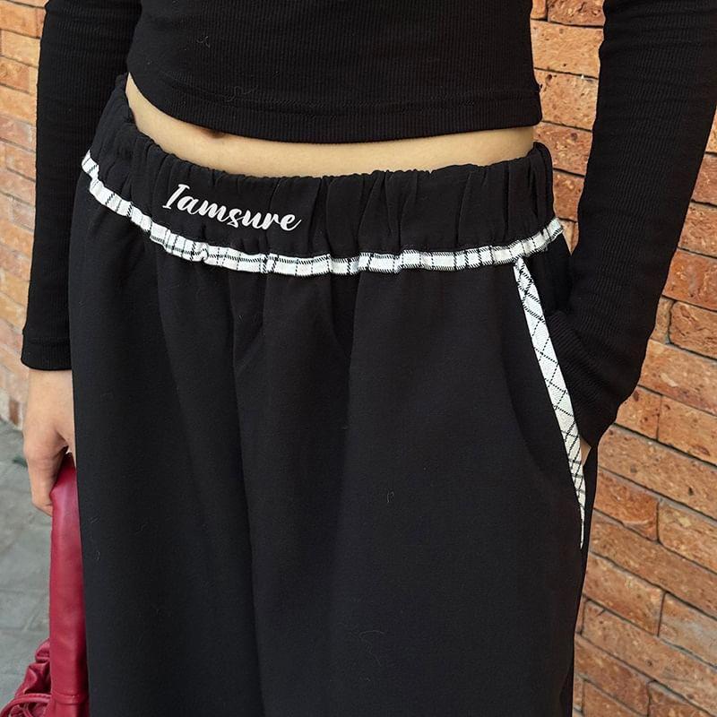 Low Rise Lettering Print Contrast-Trim Loose-Fit Wide-Leg Sweatpants Product Image