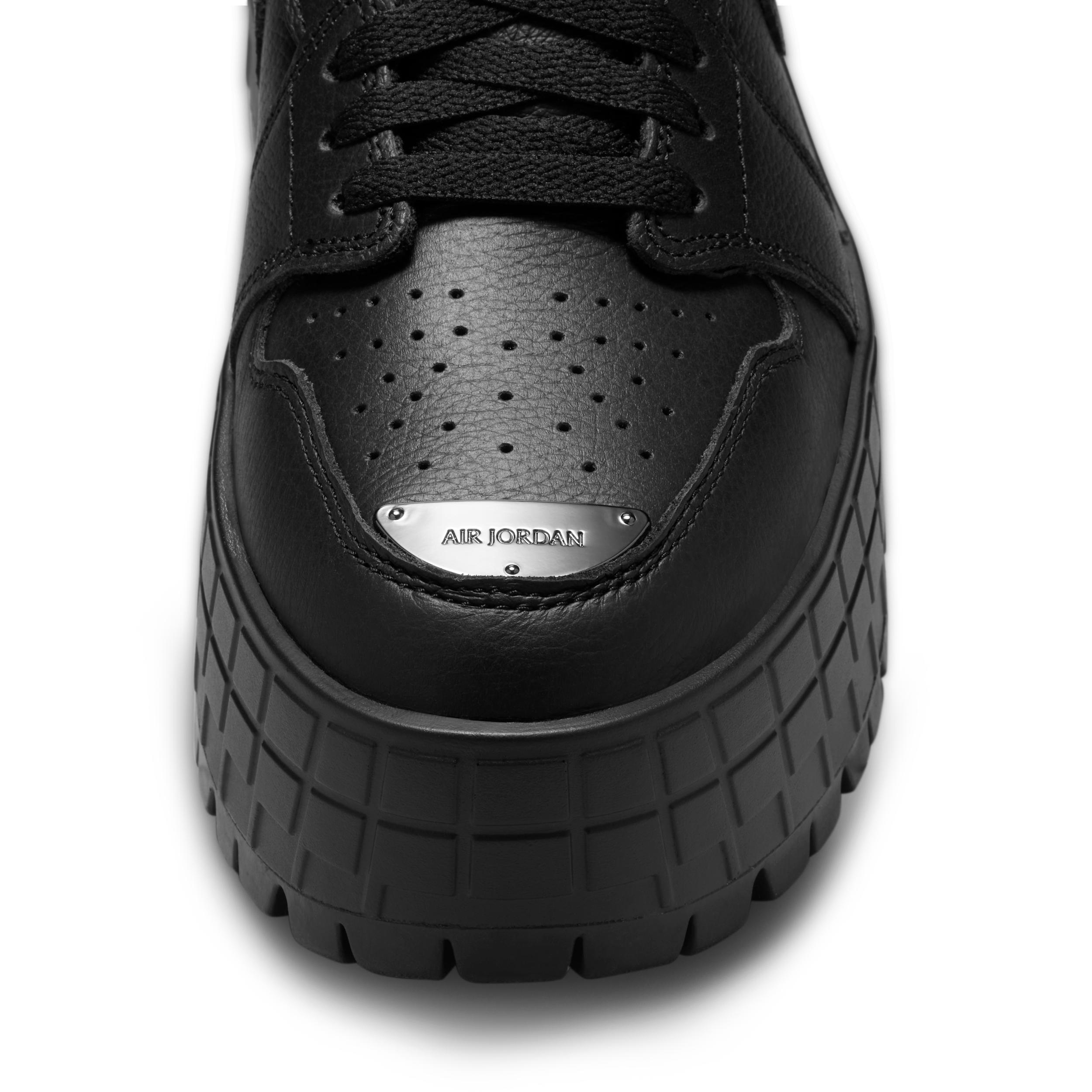 Women's Air Jordan 1 Brooklyn Low Shoes Product Image