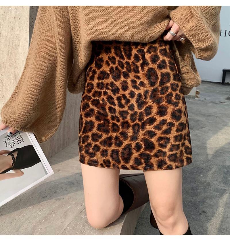 High Rise Leopard Mini Pencil Skirt Product Image