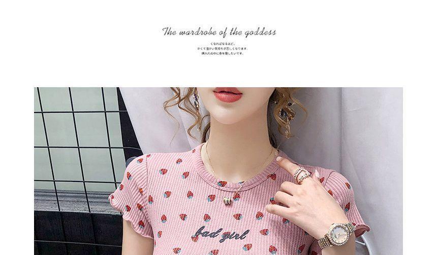 Short-Sleeve Crew Neck Strawberry Print T-Shirt Product Image