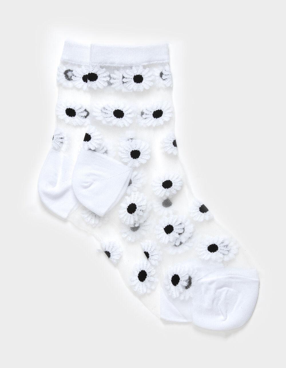 MEMOI Daisy Womens Sheer Anklet Socks Product Image