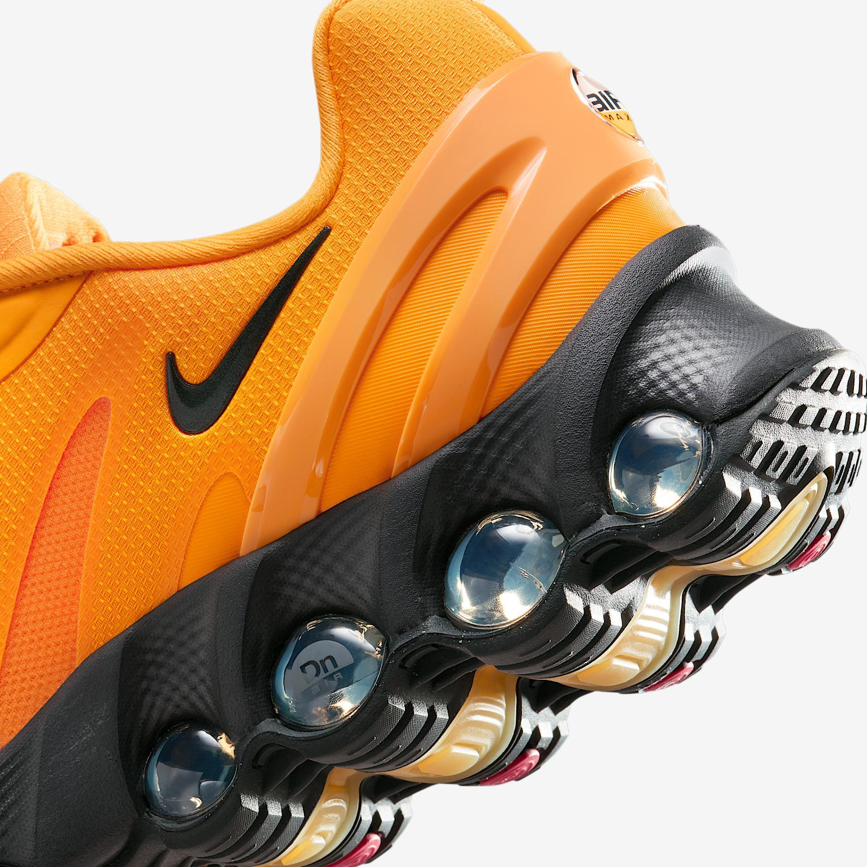 Nike Air Max Dn8 Men's Shoes Product Image