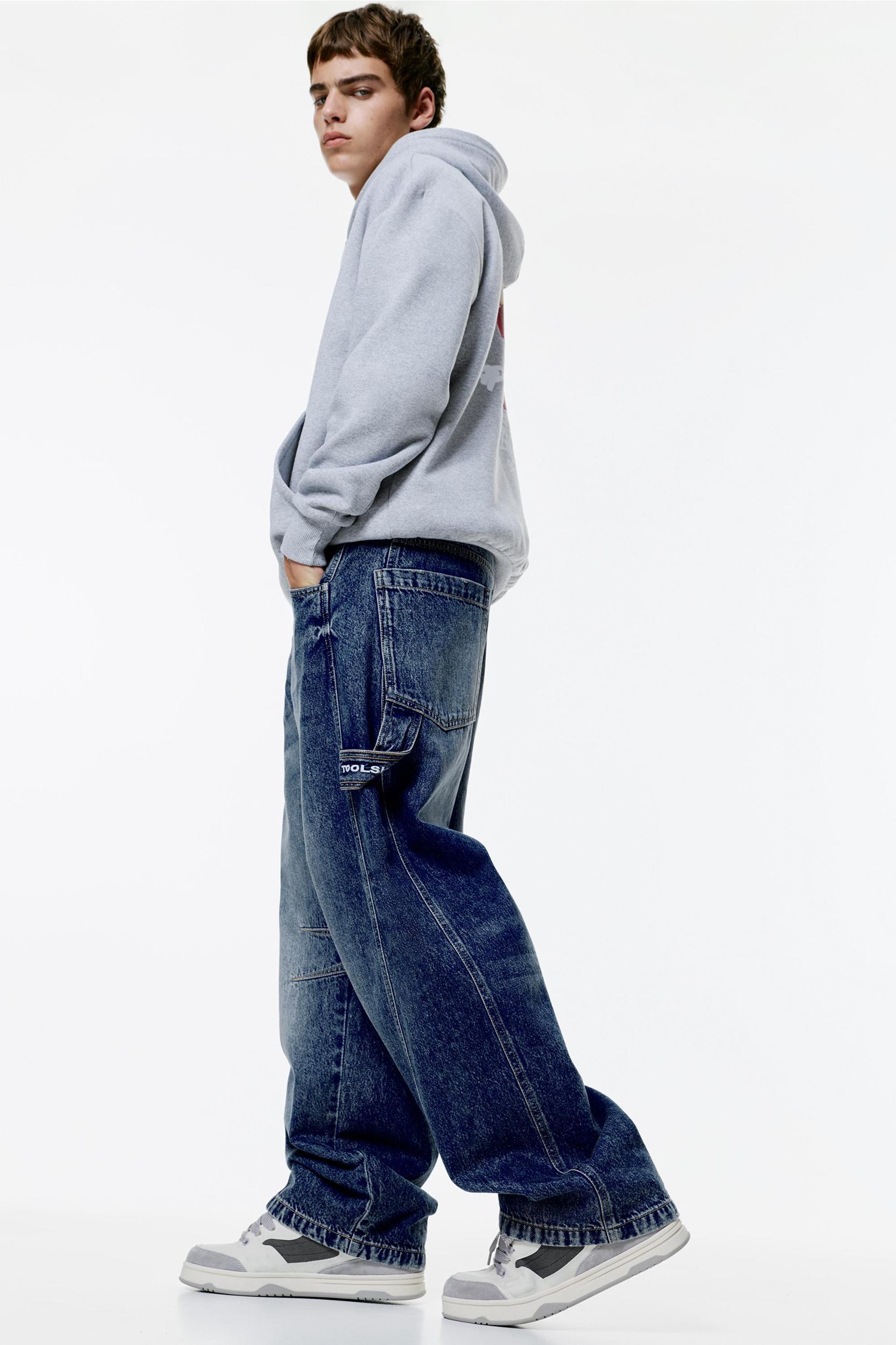 Balloon fit jeans with embroidered pocket Product Image