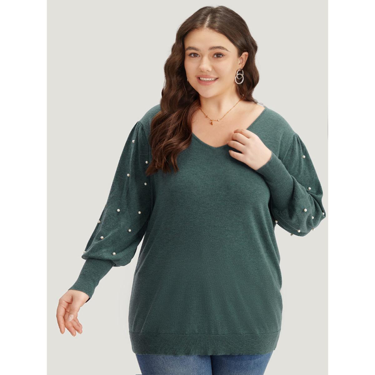 Plus Size Supersoft Essentials Solid Pearl Beaded Elastic Cuffs Pullover DarkGreen Women Casual Long Sleeve V-neck Dailywear Pullovers BloomChic 28/5X Product Image