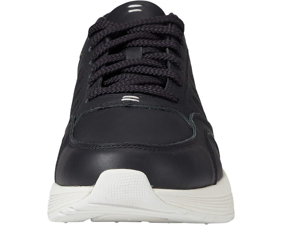 Go-To Sneaker Product Image