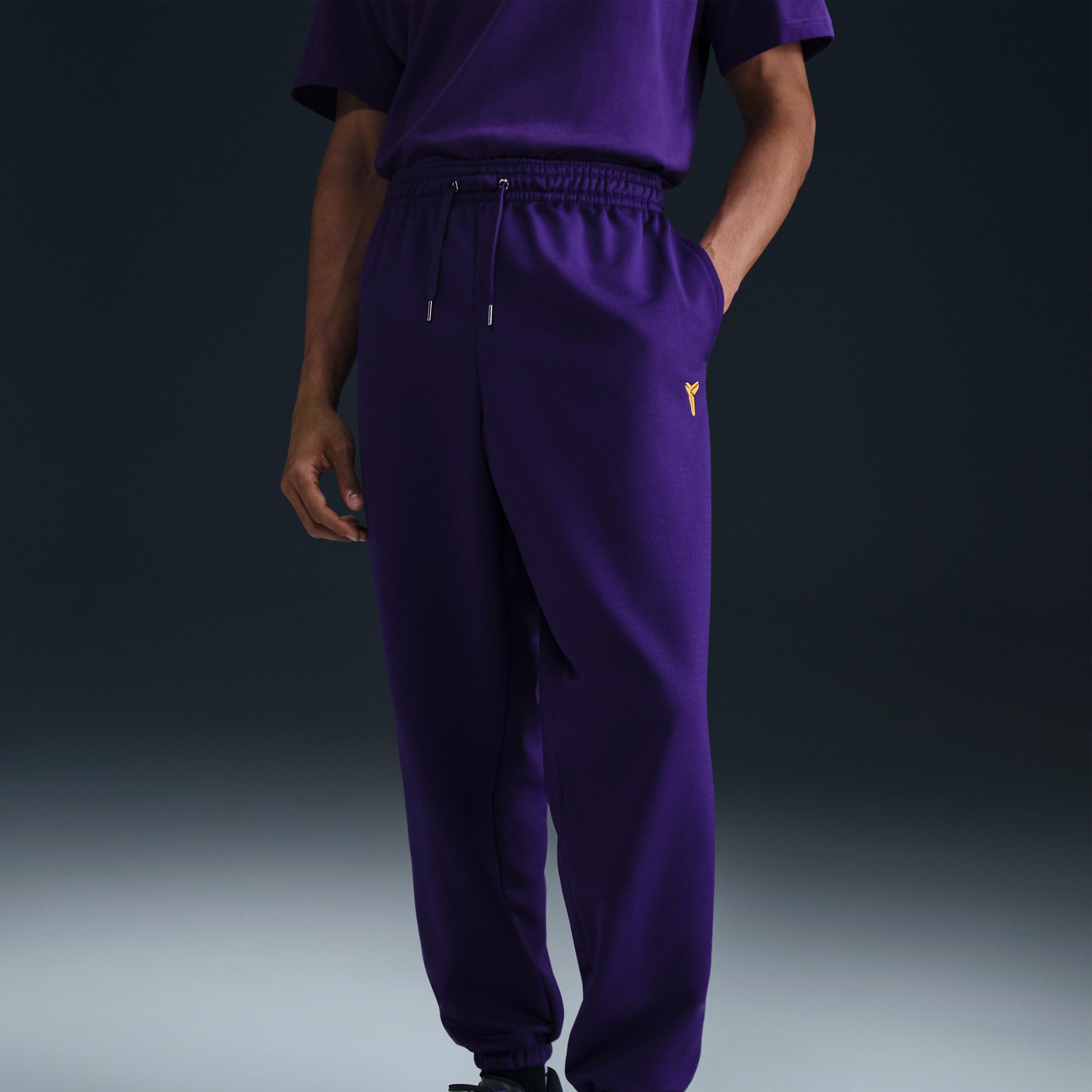 Nike Men's Kobe Therma-FIT Basketball Pants Product Image