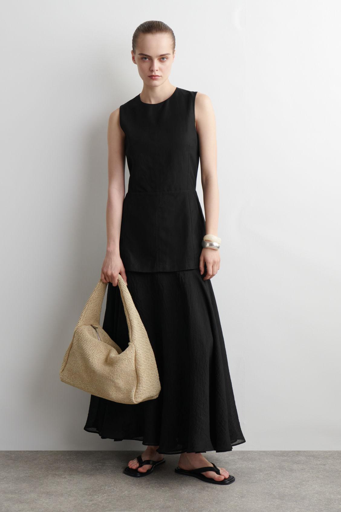 SLOUCHY TOTE BAG - RAFFIA Product Image