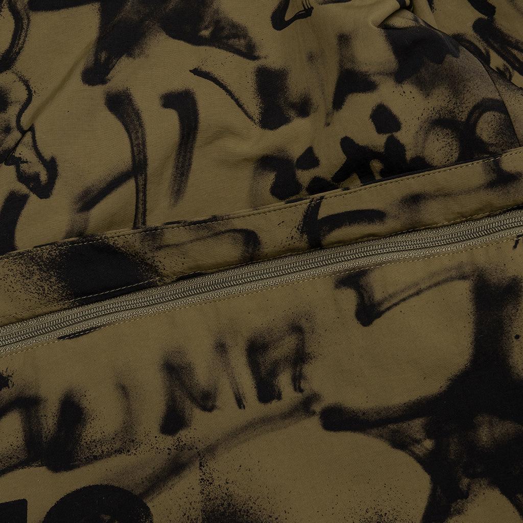 Puma x LMC AOP Pants - Green Male Product Image