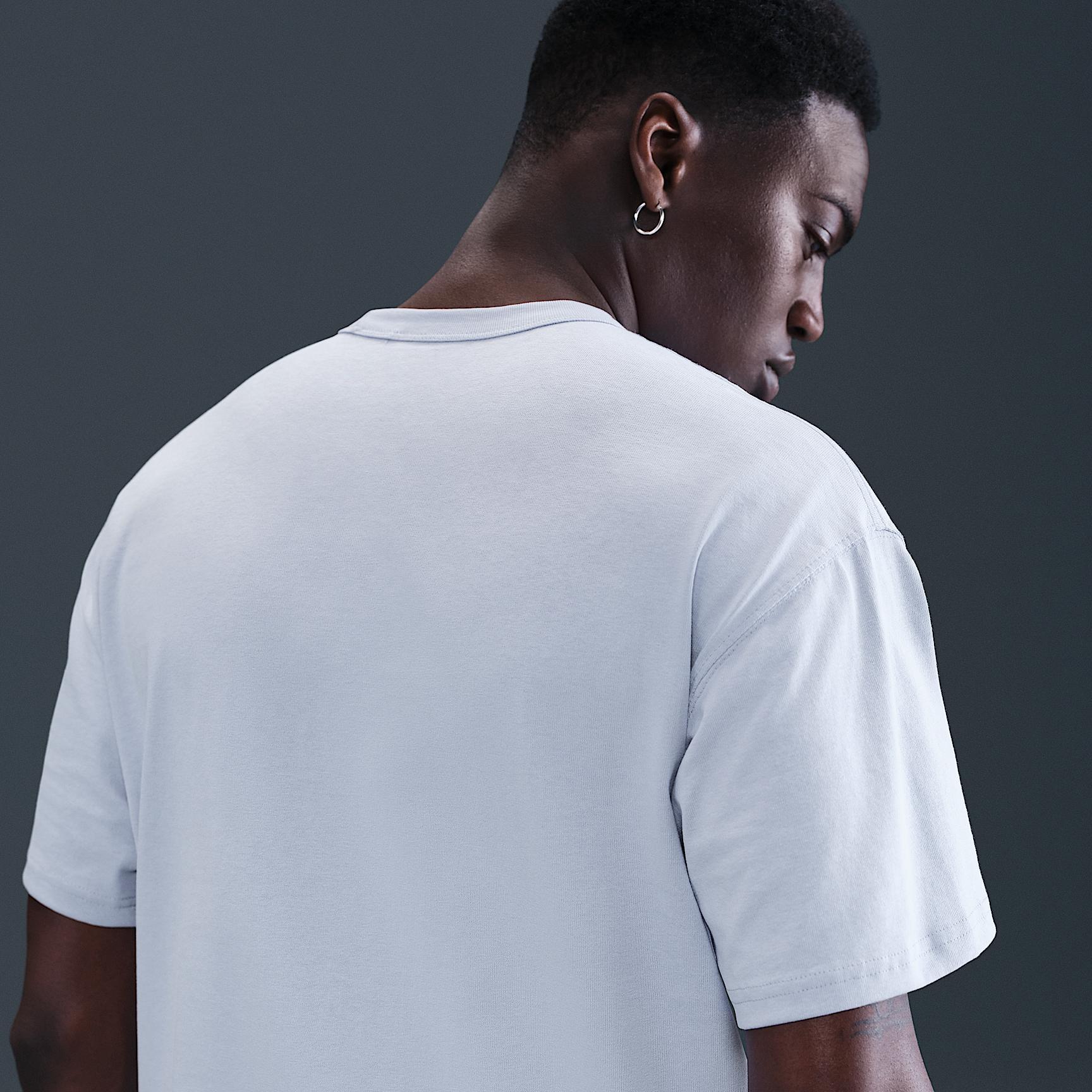 Men's Nike Sportswear Premium Essentials T-Shirt Product Image