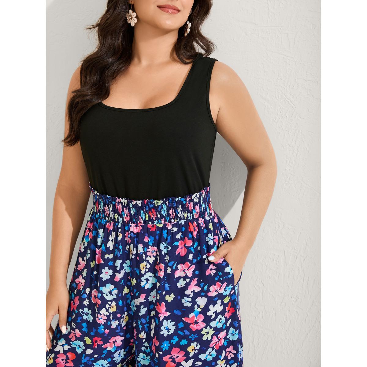 Plus Size DarkBlue Floral Color Contrast Shirred Jumpsuit Women Sleeveless Round Neck Vacation Loose Jumpsuits BloomChic 26/4X Product Image