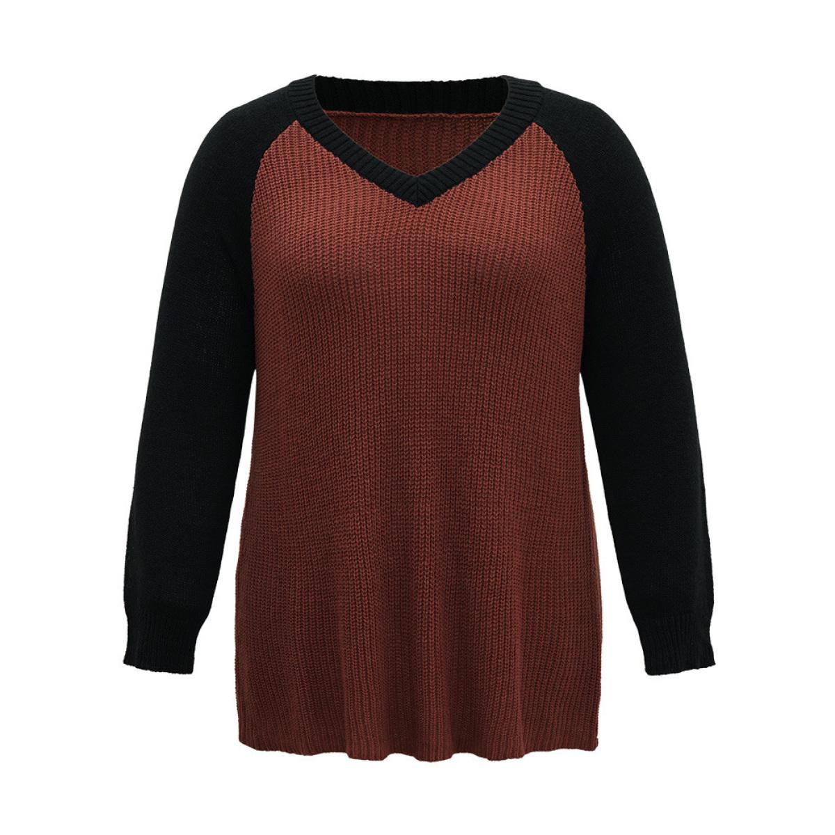 Plus Size Contrast Raglan Sleeve Plisse Pullover Rust Women Casual Loose Long Sleeve V-neck Dailywear Pullovers BloomChic 30/6X Product Image